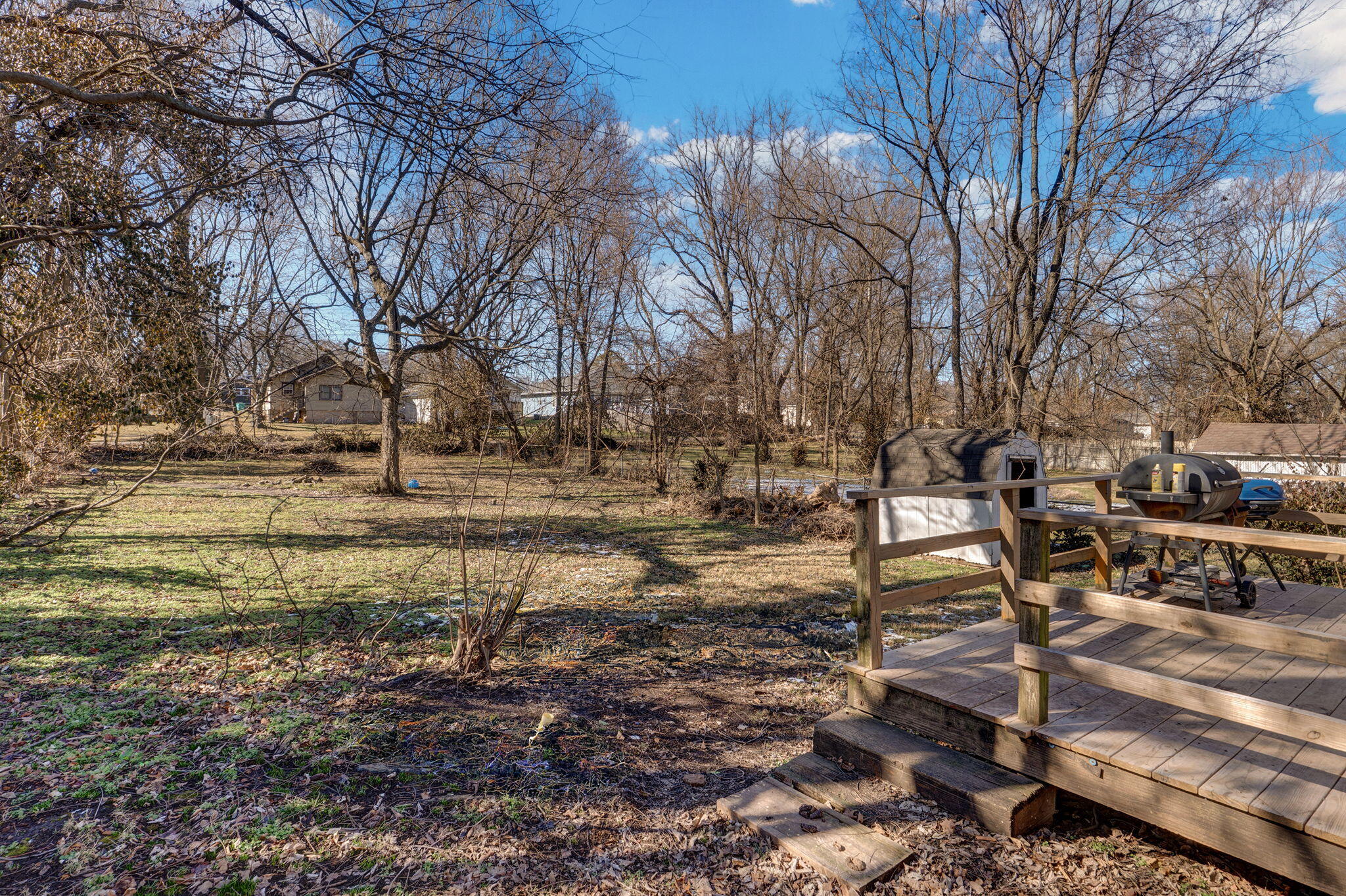 2111 N Newton Avenue