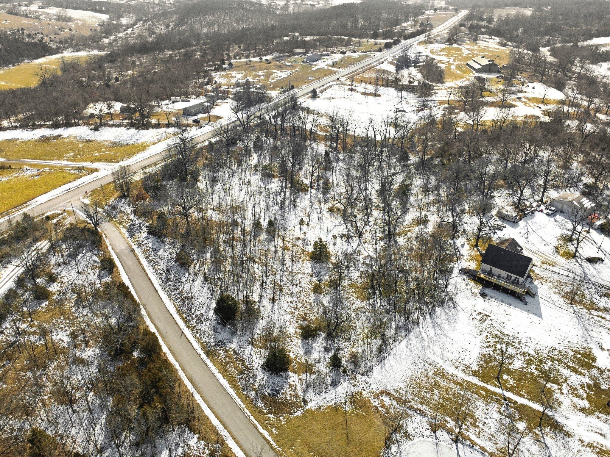 000 N Highway Highway N