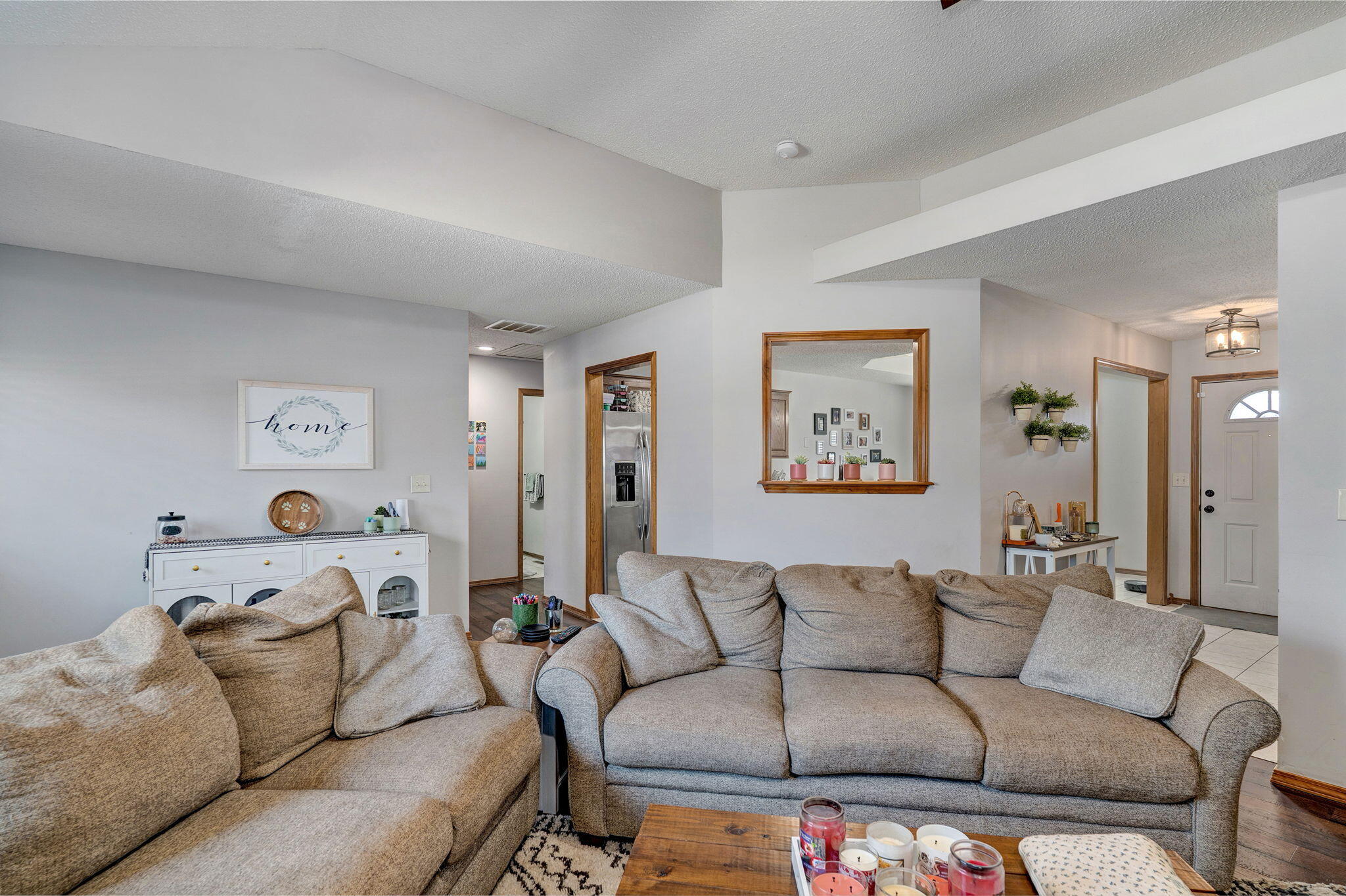 3569 W Cardinal Drive