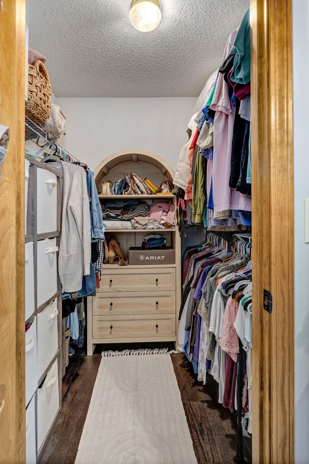 3569 W Cardinal Drive