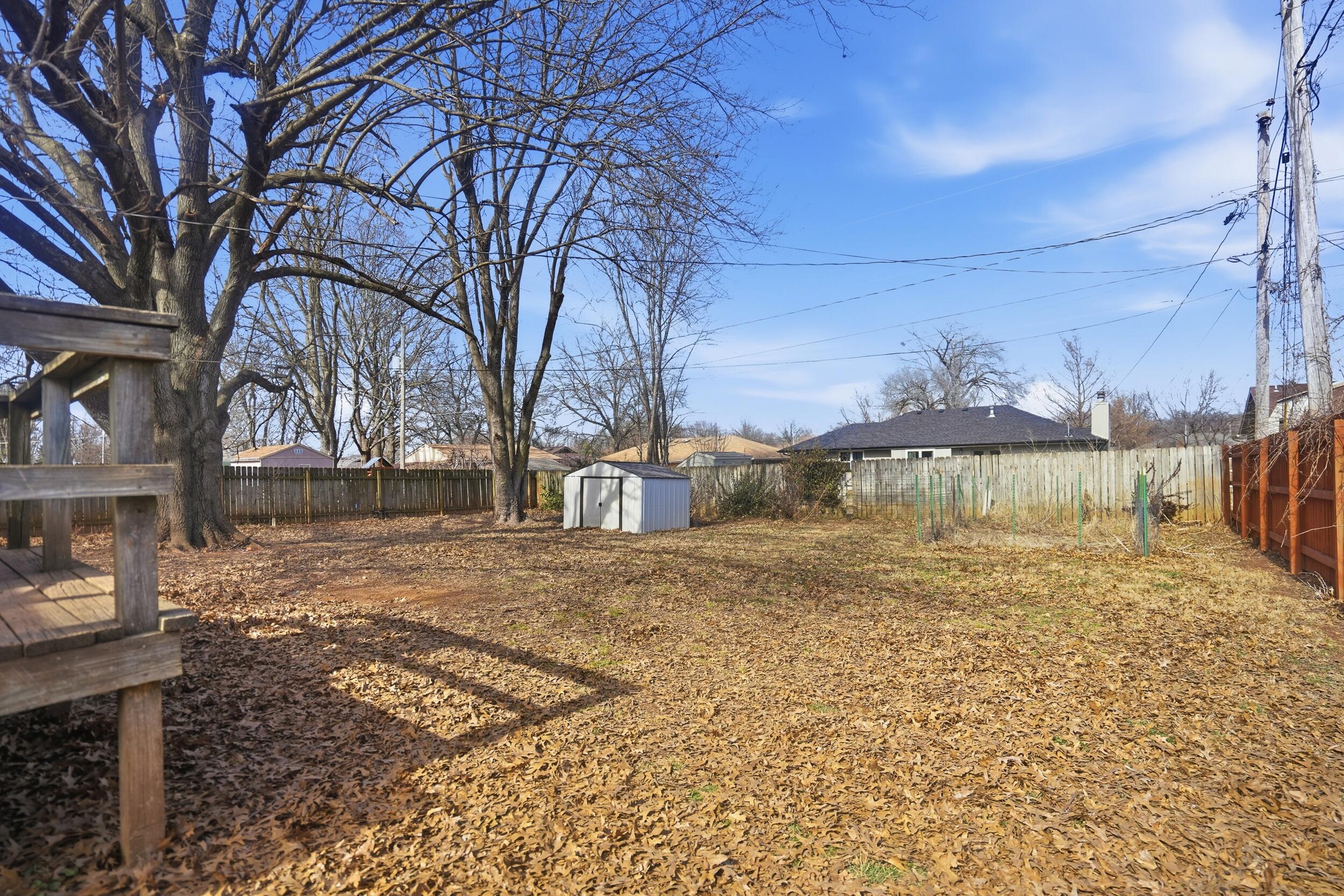 933 W Morningside Street