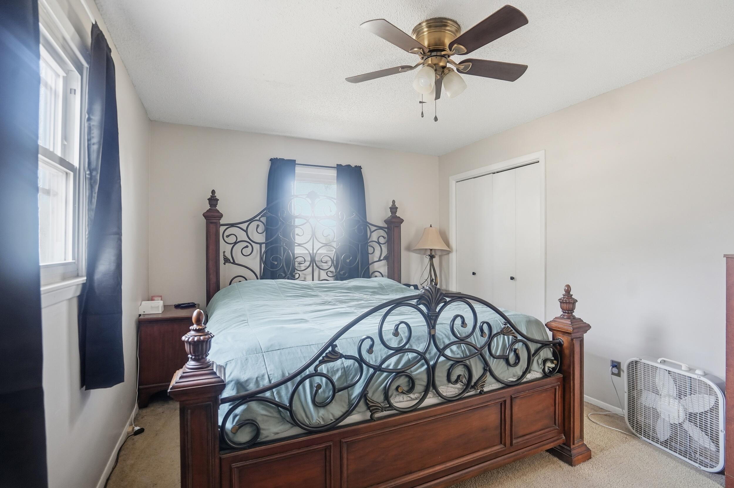 933 W Morningside Street