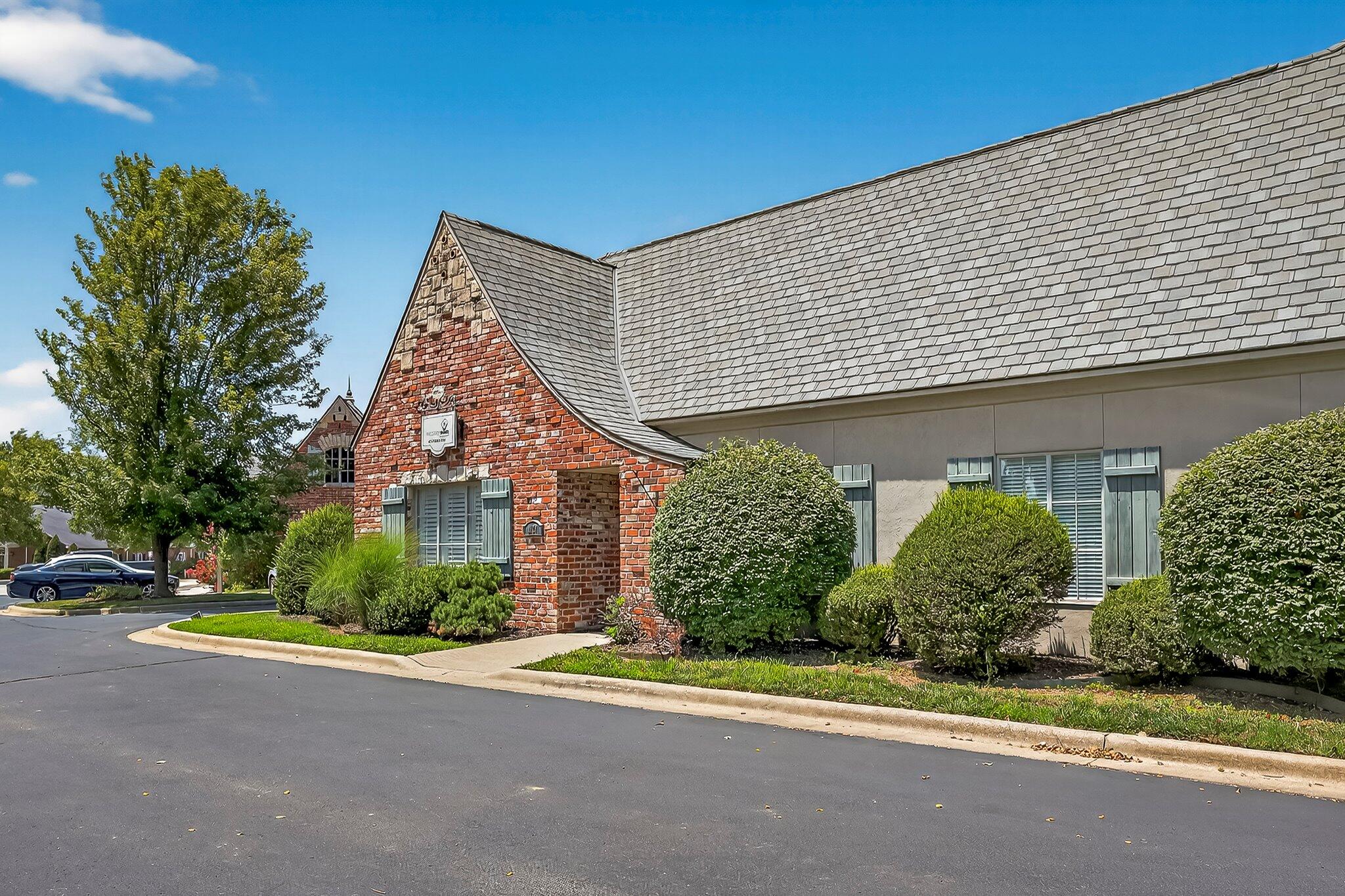 3757 S Greystone Court