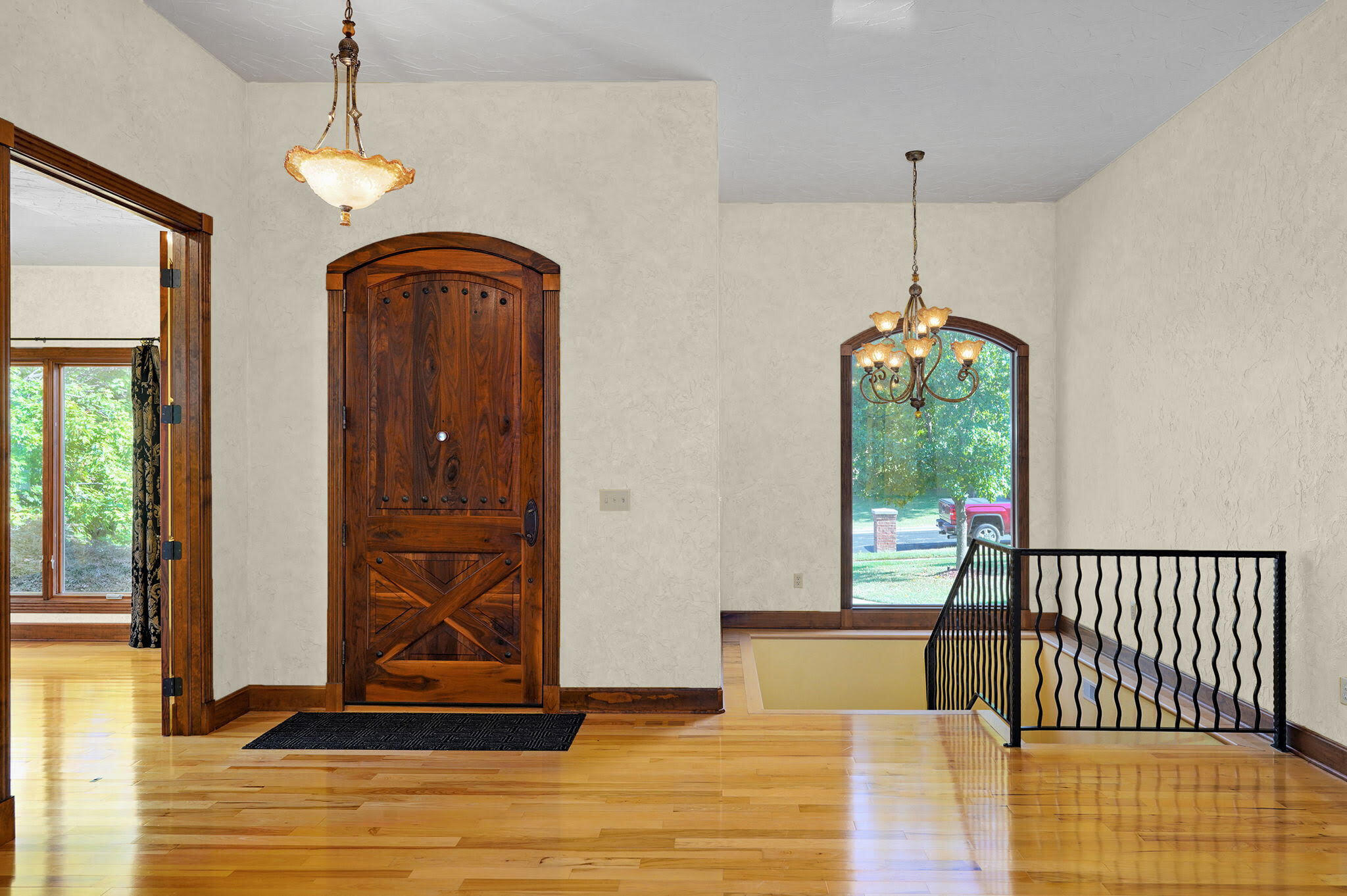 3912 E Windsmore Drive