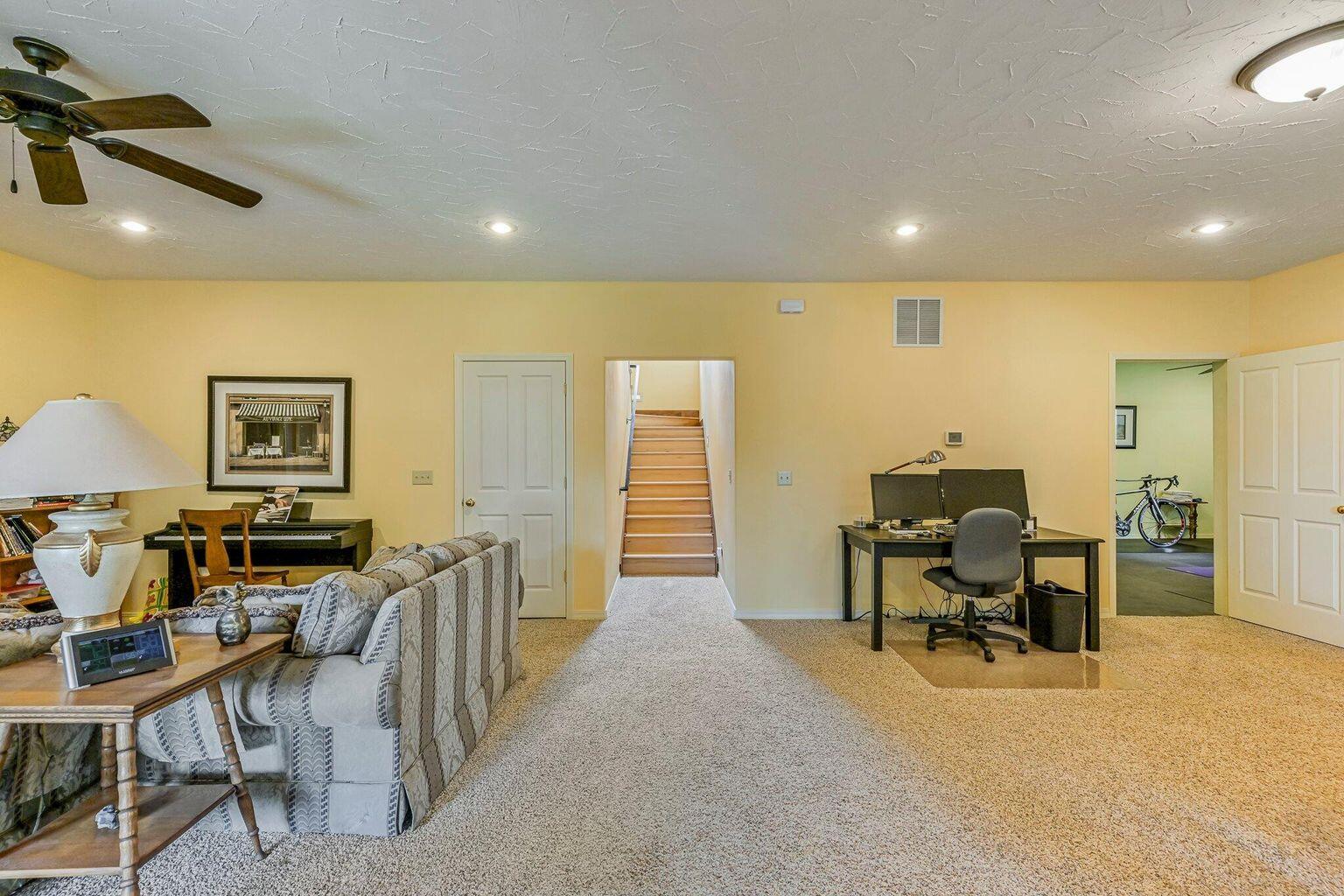 3912 E Windsmore Drive