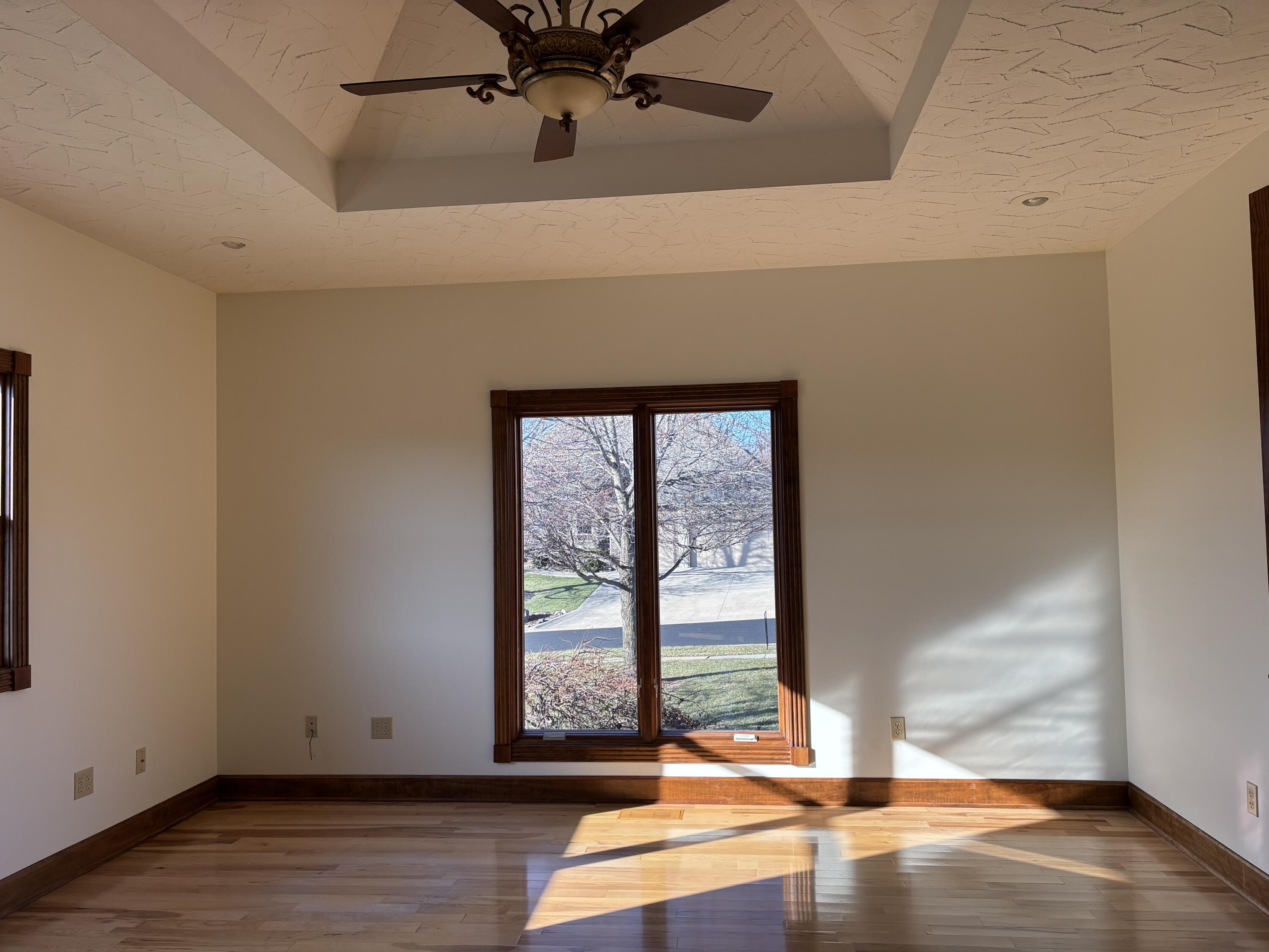 3912 E Windsmore Drive