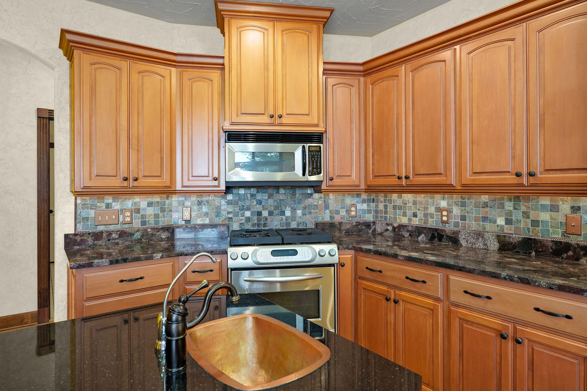 3912 E Windsmore Drive