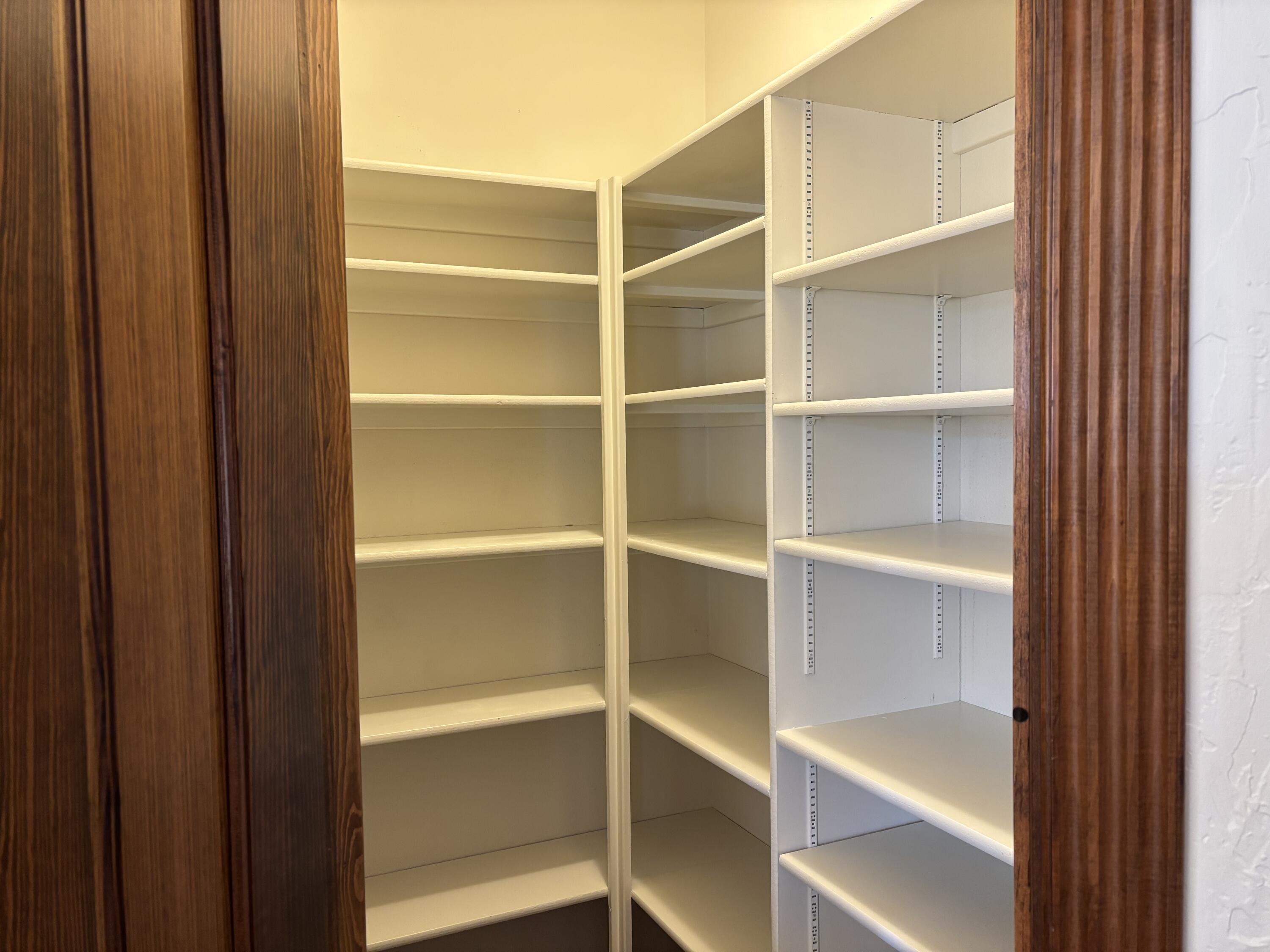 3912 E Windsmore Drive