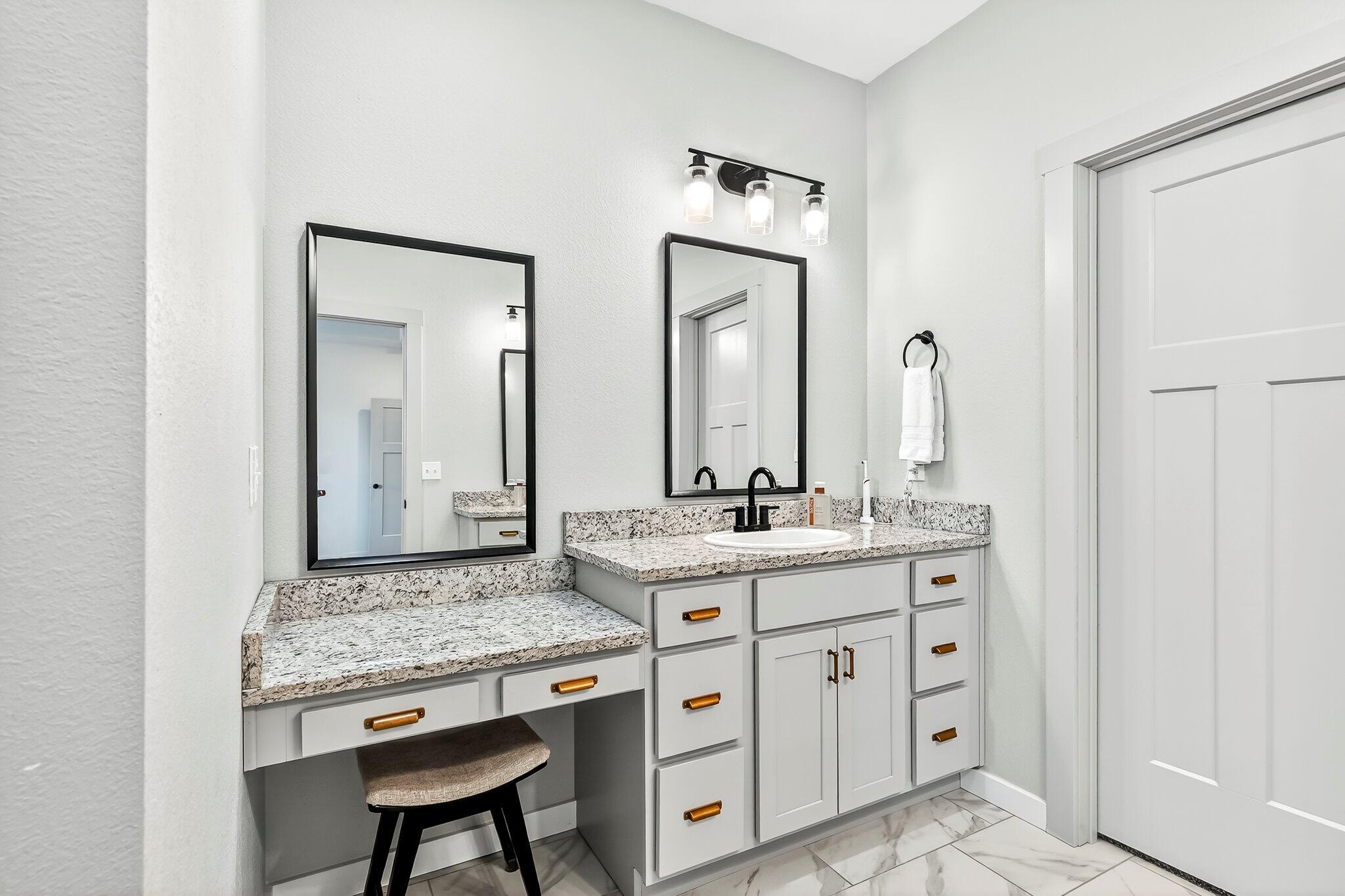 1936 W Big Meadows Lane