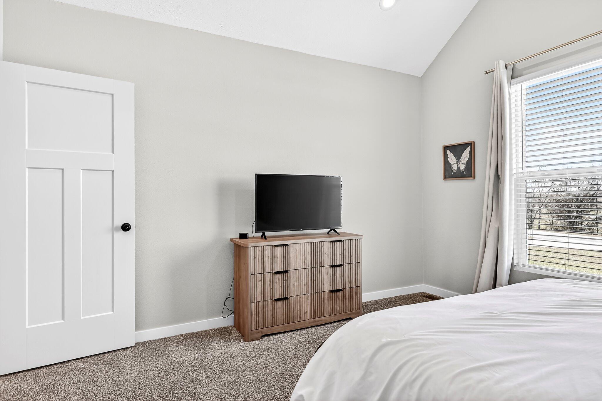 1936 W Big Meadows Lane