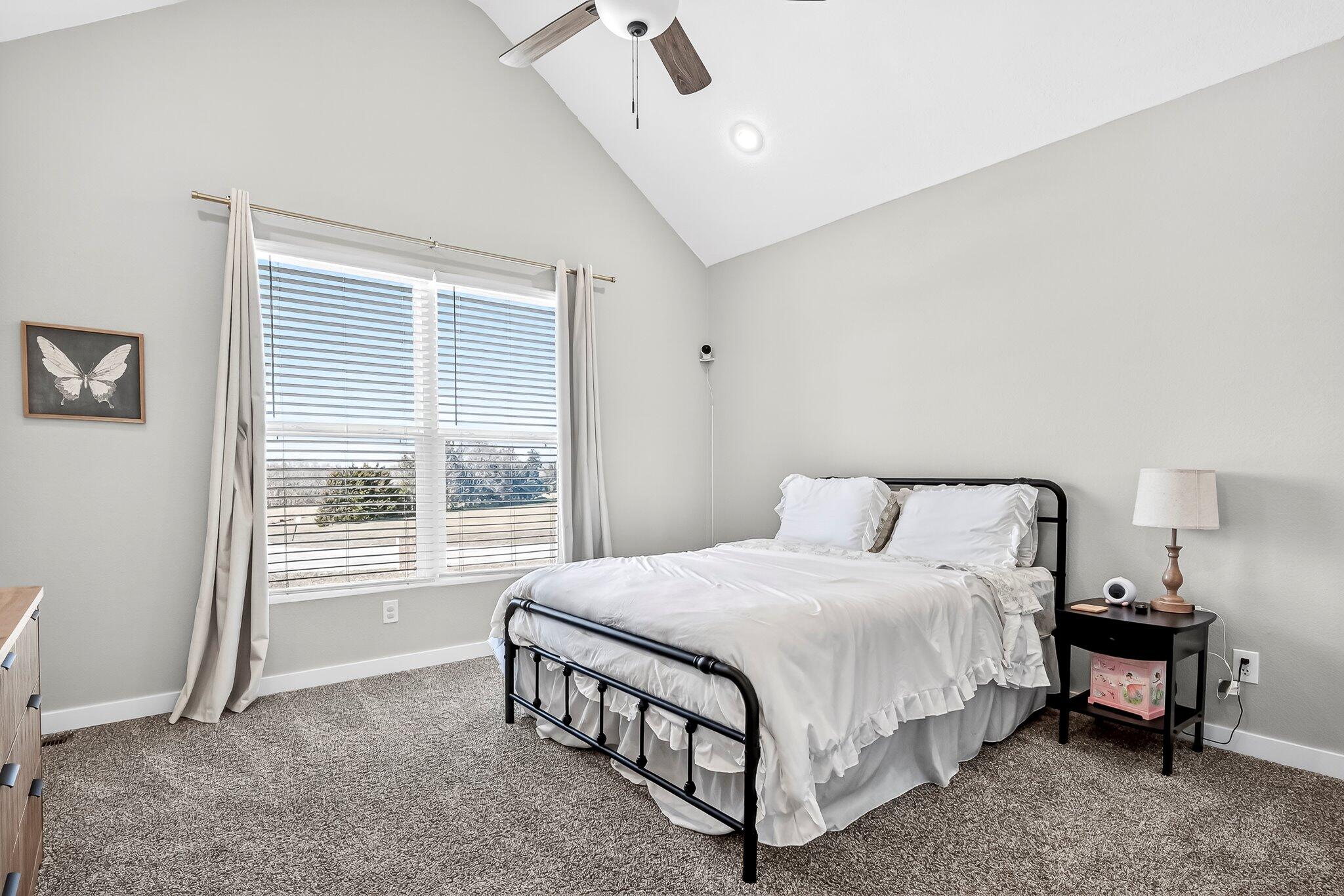 1936 W Big Meadows Lane