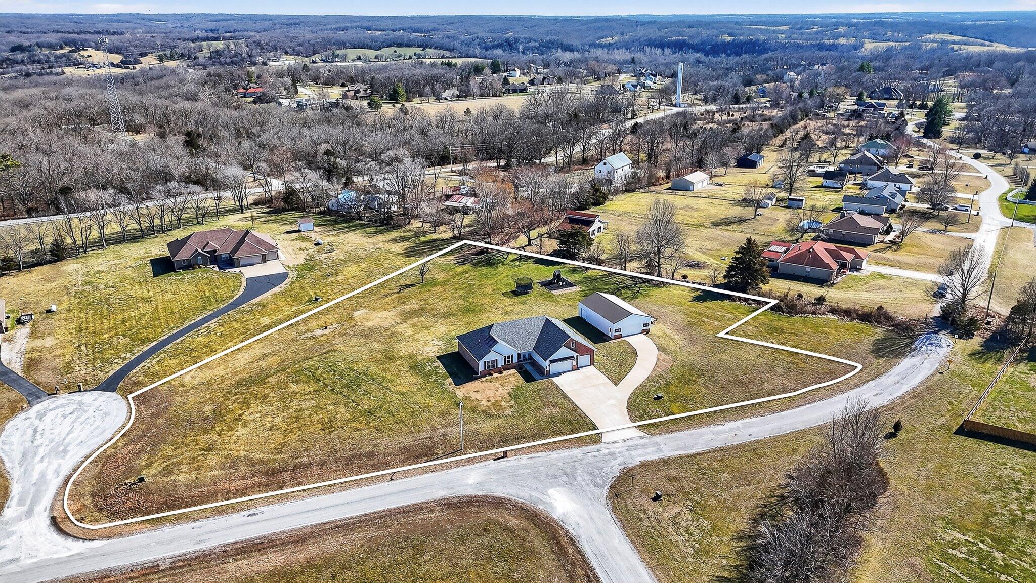 1936 W Big Meadows Lane