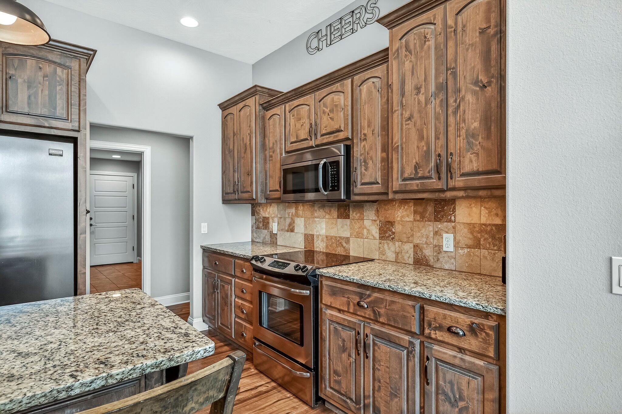 386 E Lombardy Drive