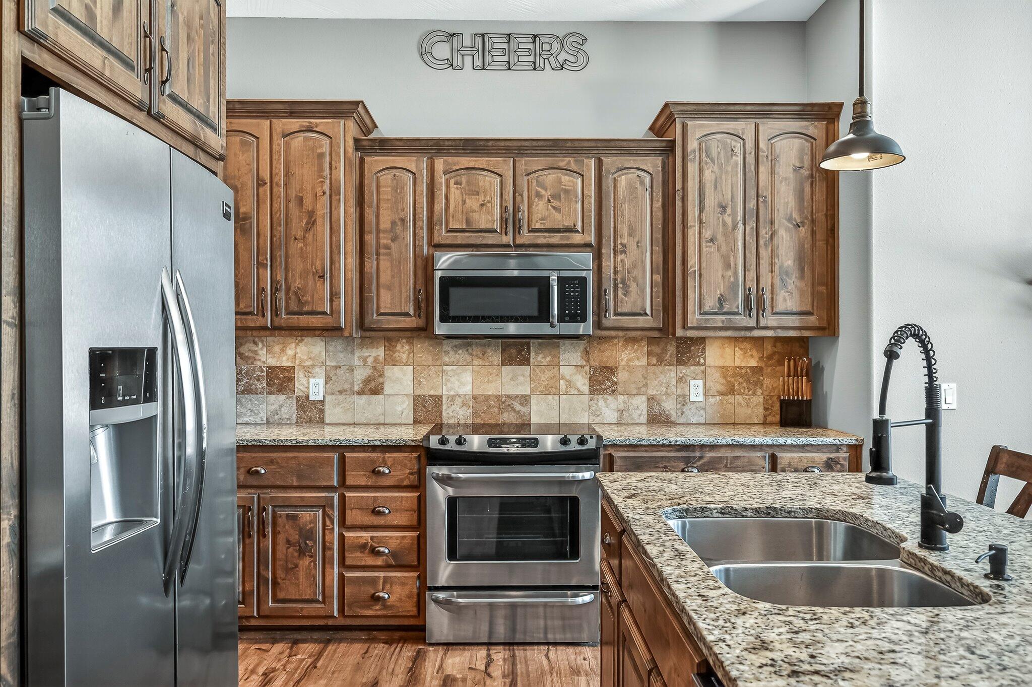 386 E Lombardy Drive