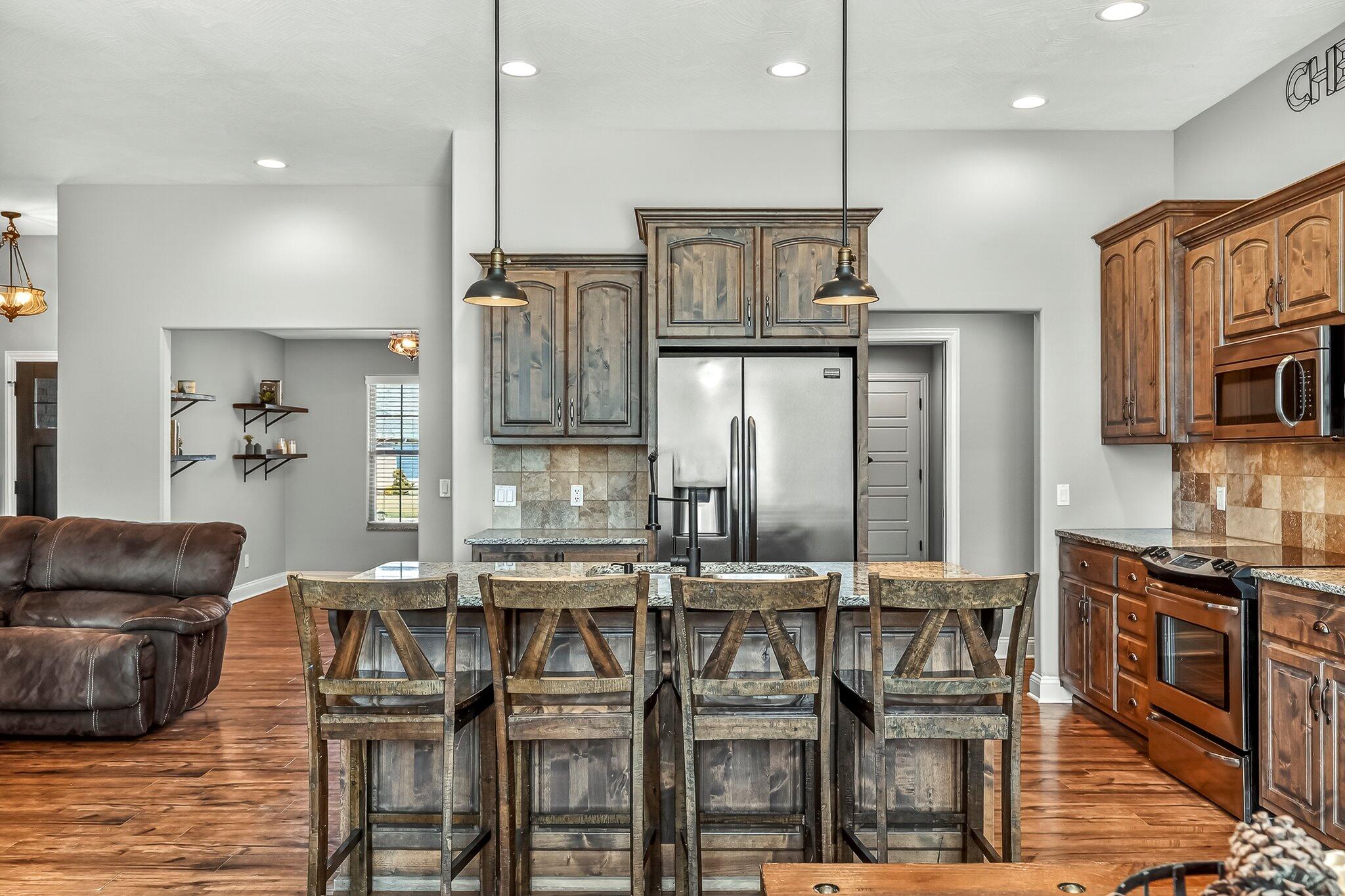 386 E Lombardy Drive