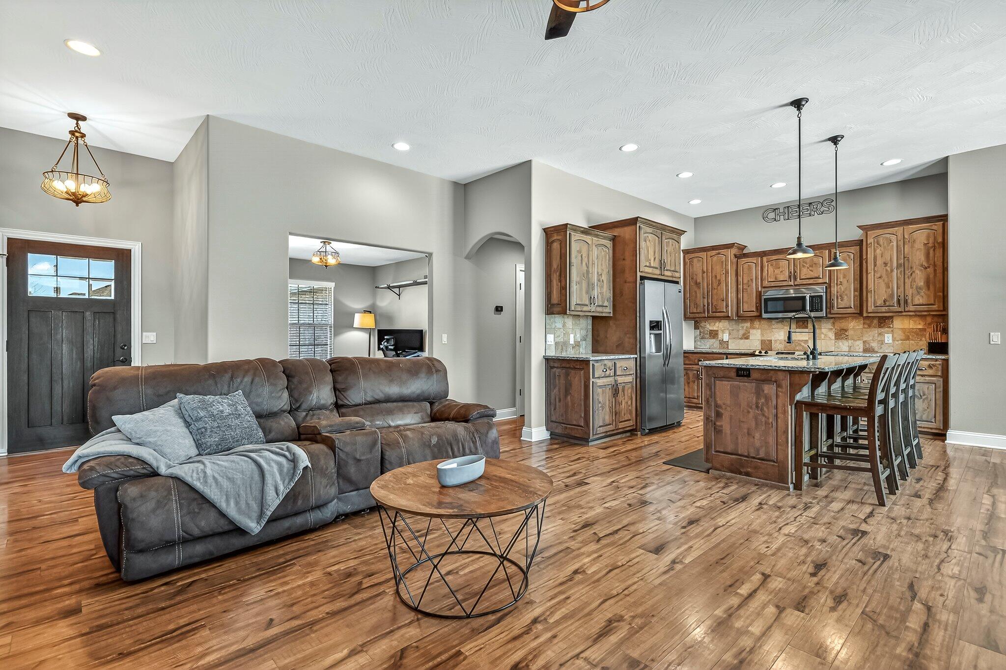 386 E Lombardy Drive