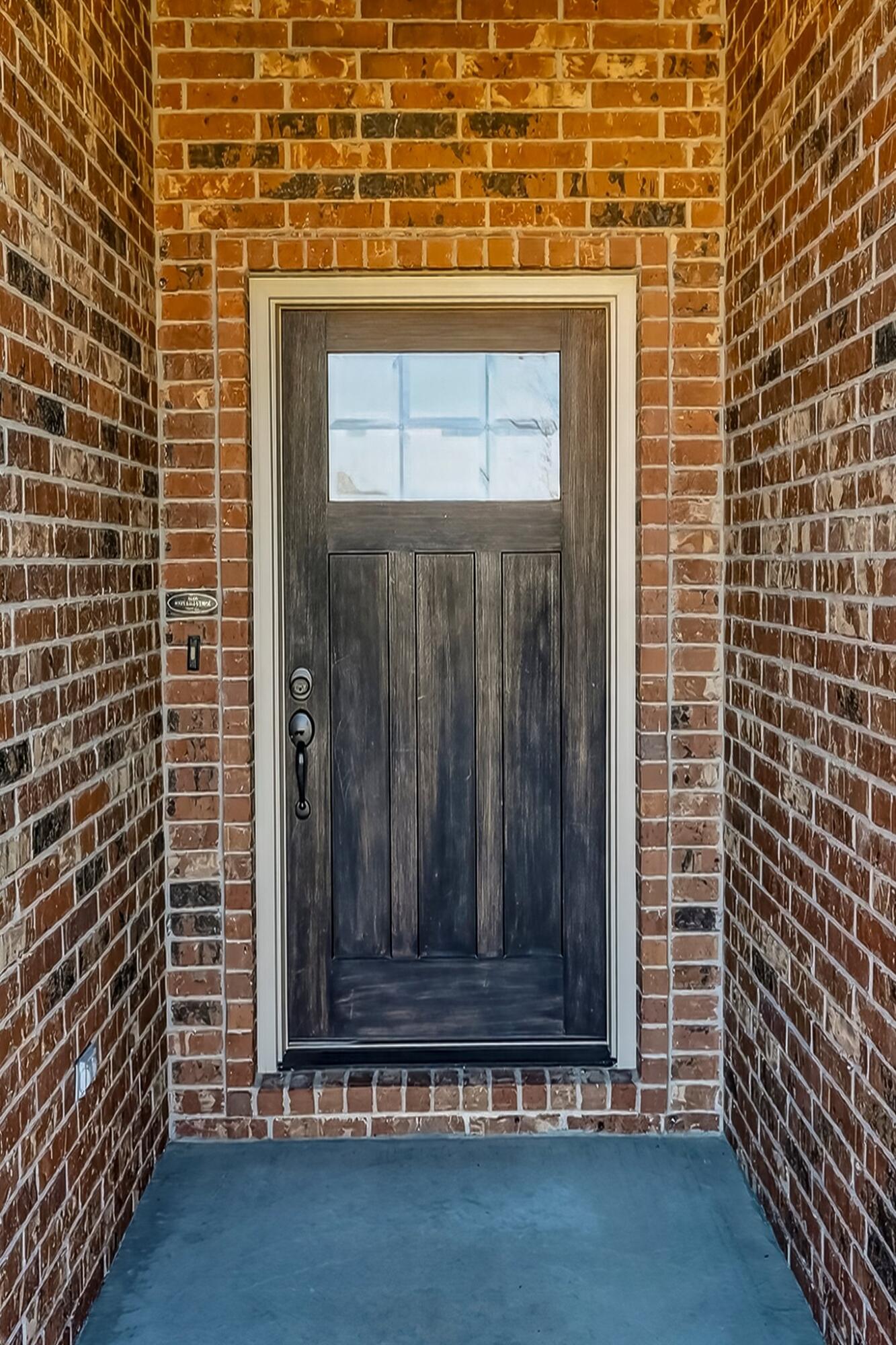 386 E Lombardy Drive