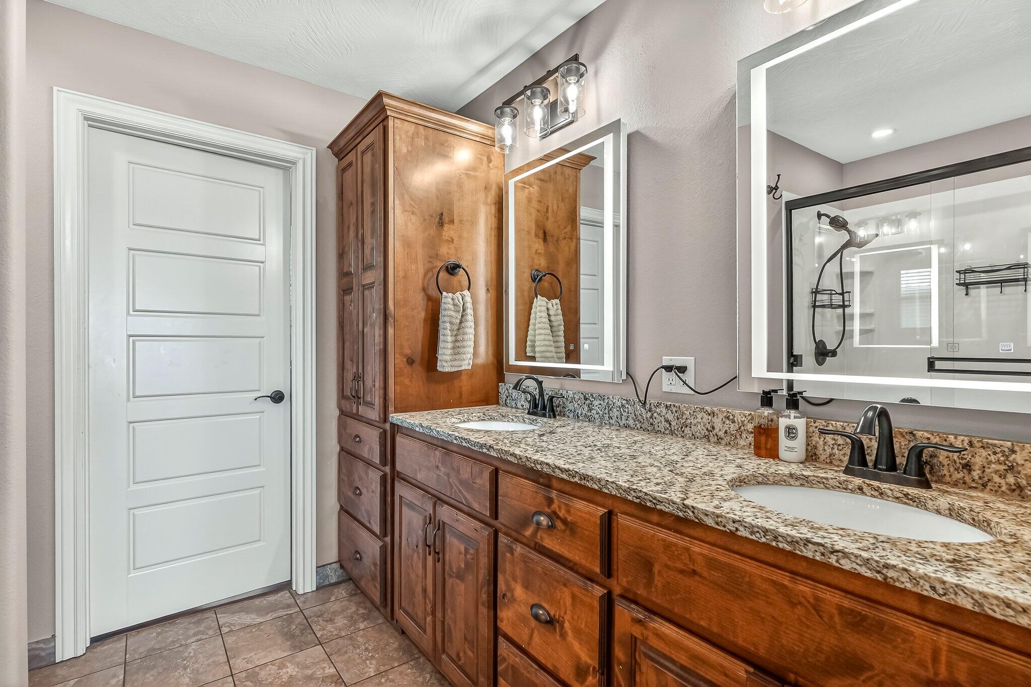 386 E Lombardy Drive