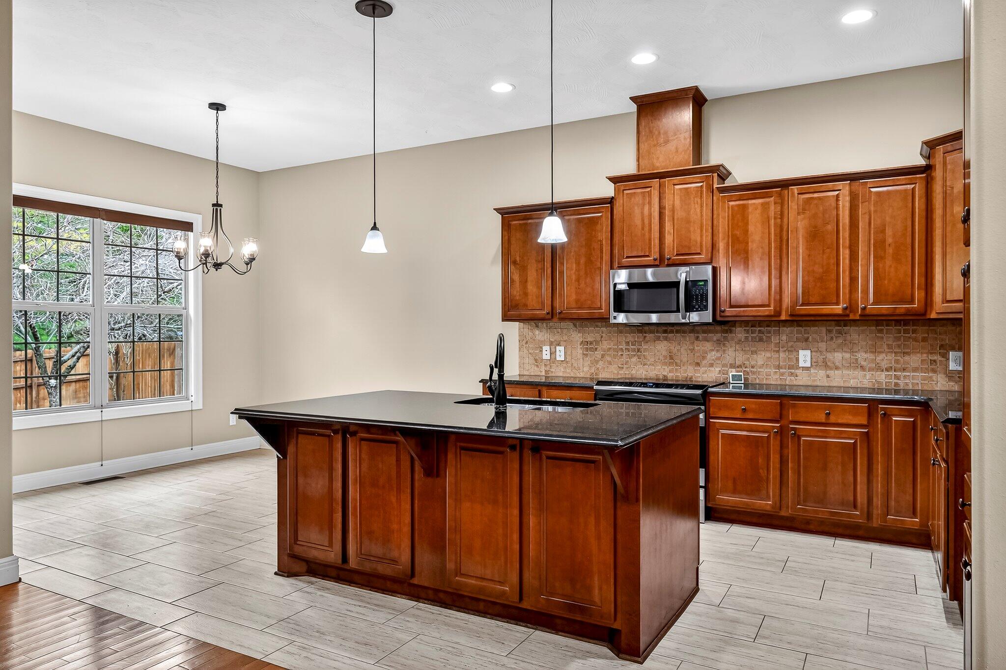 4479 E Summerfield Drive