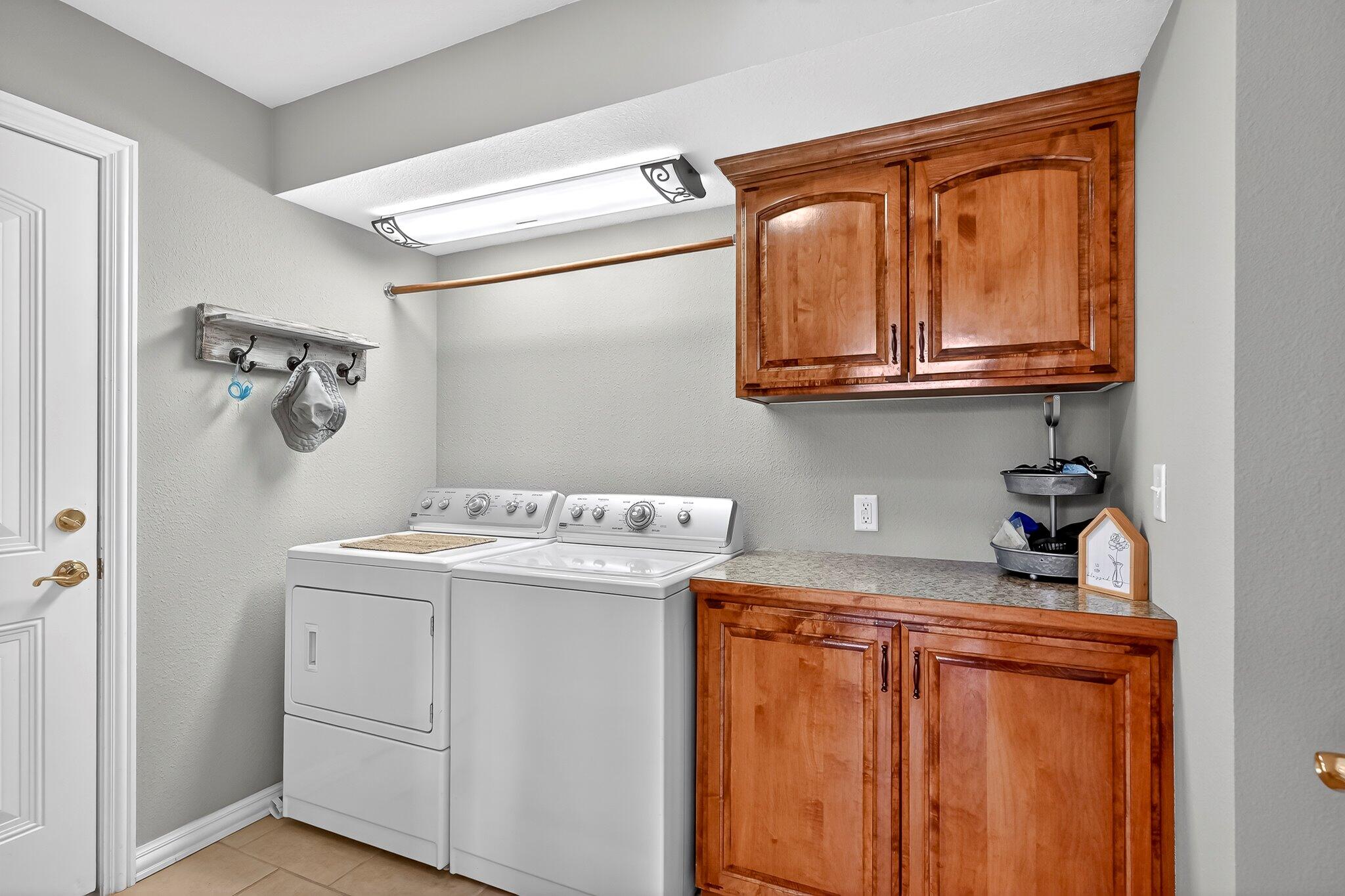 287 Lakefront Circle