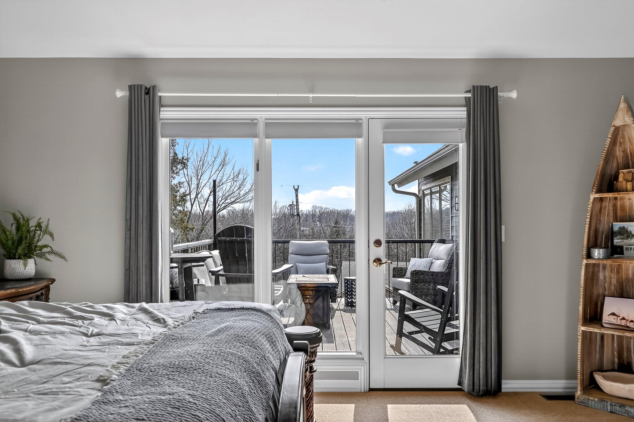 287 Lakefront Circle