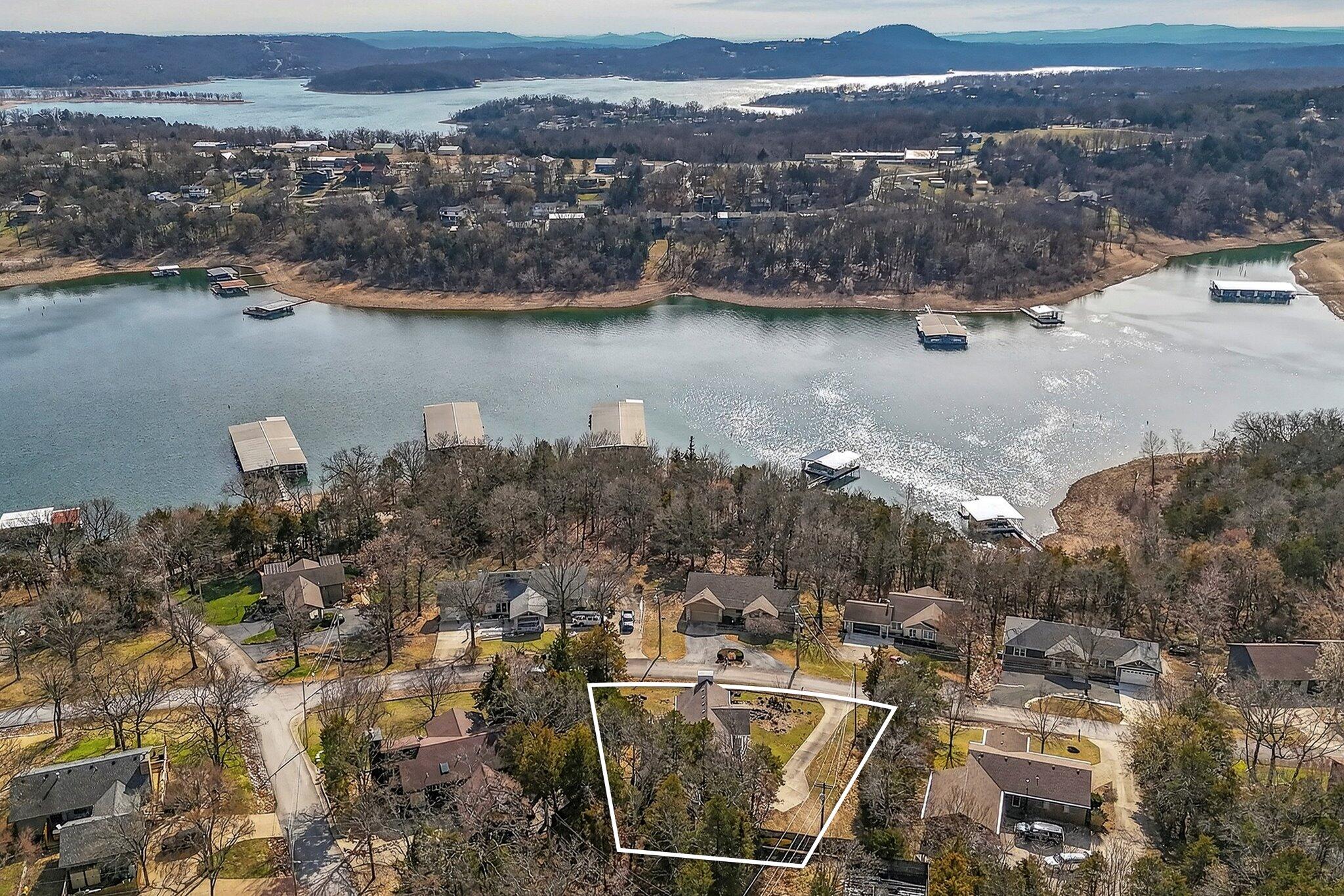 287 Lakefront Circle