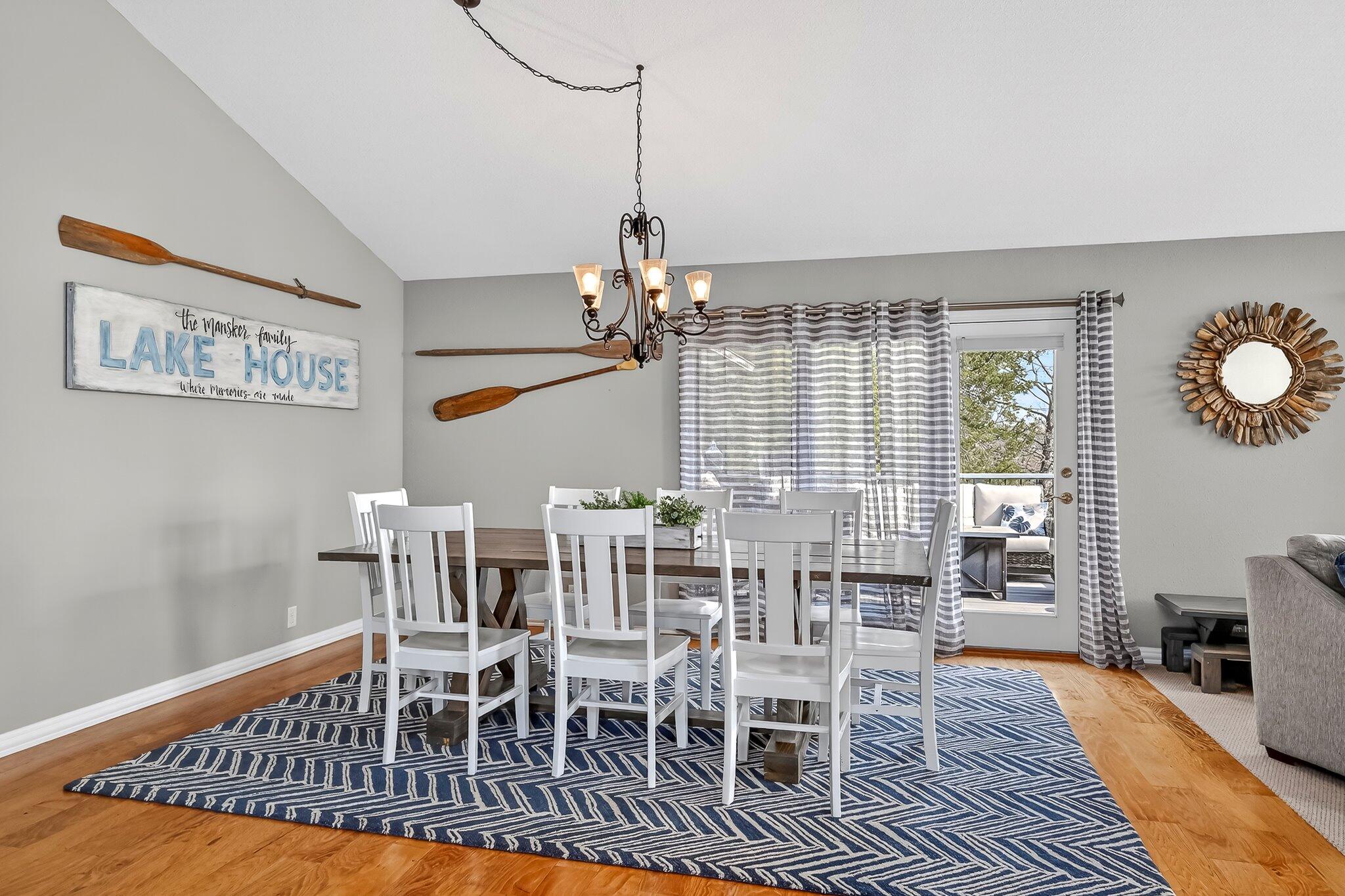 287 Lakefront Circle