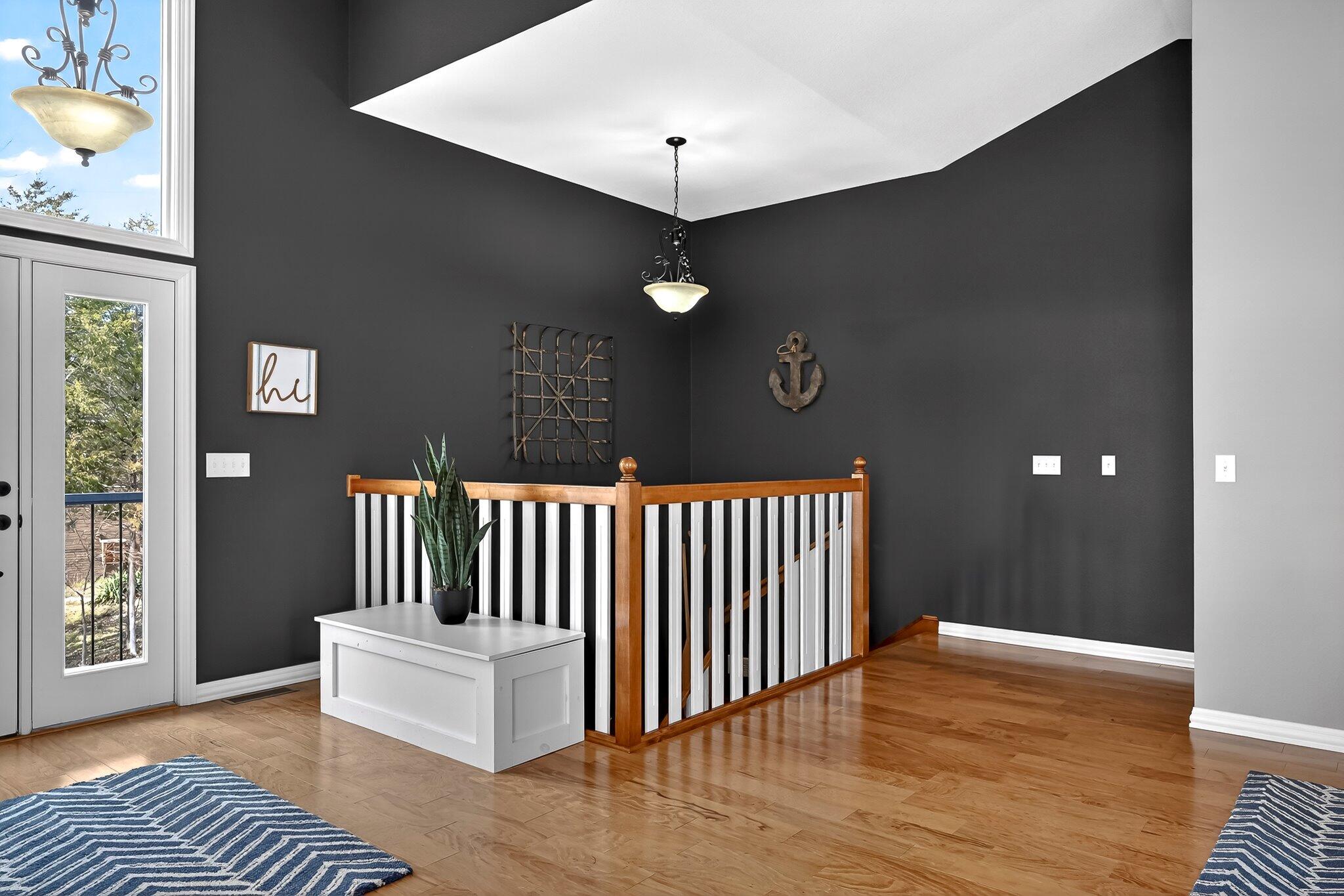 287 Lakefront Circle