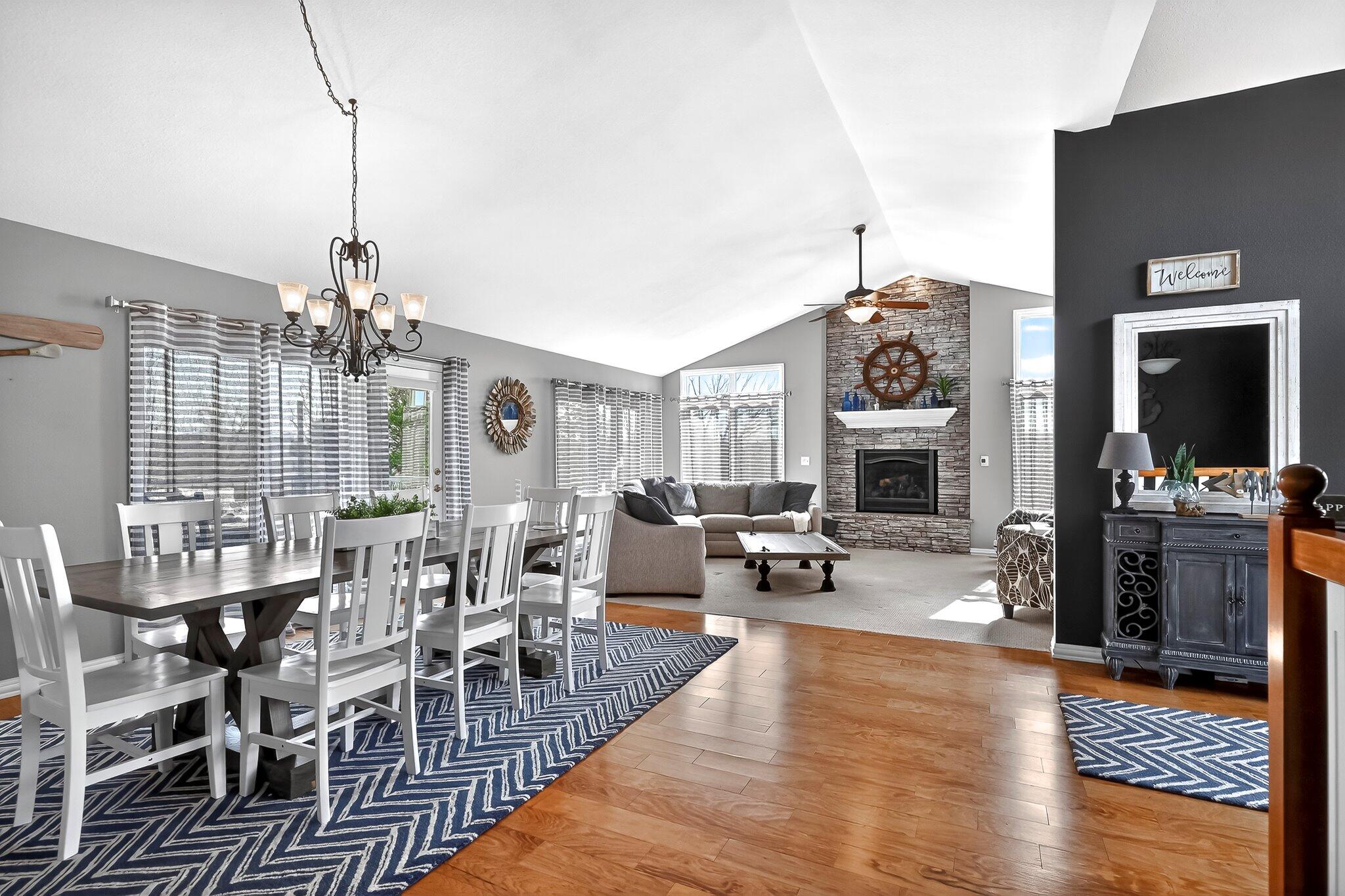 287 Lakefront Circle