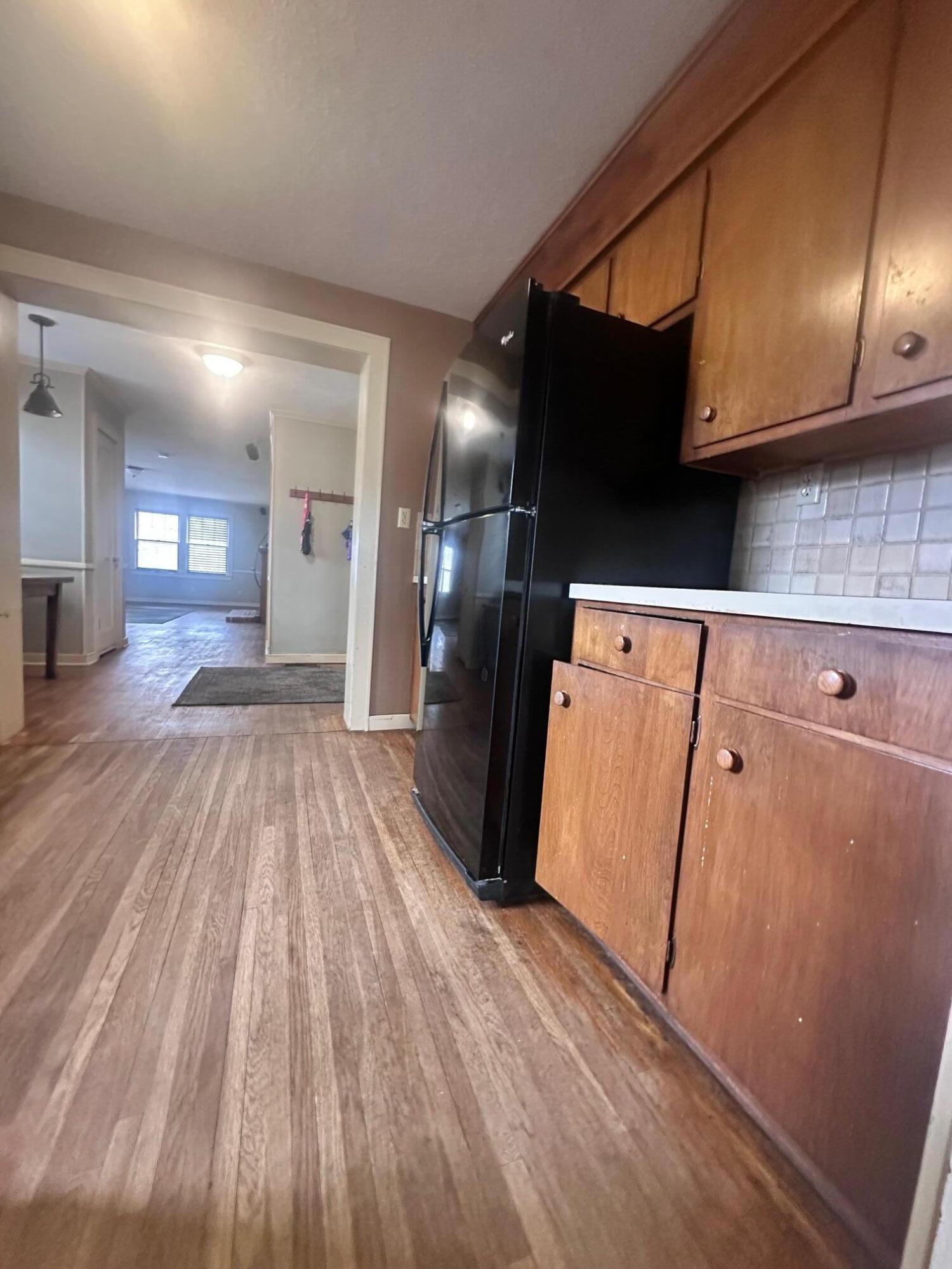 1057 E Stanford Street