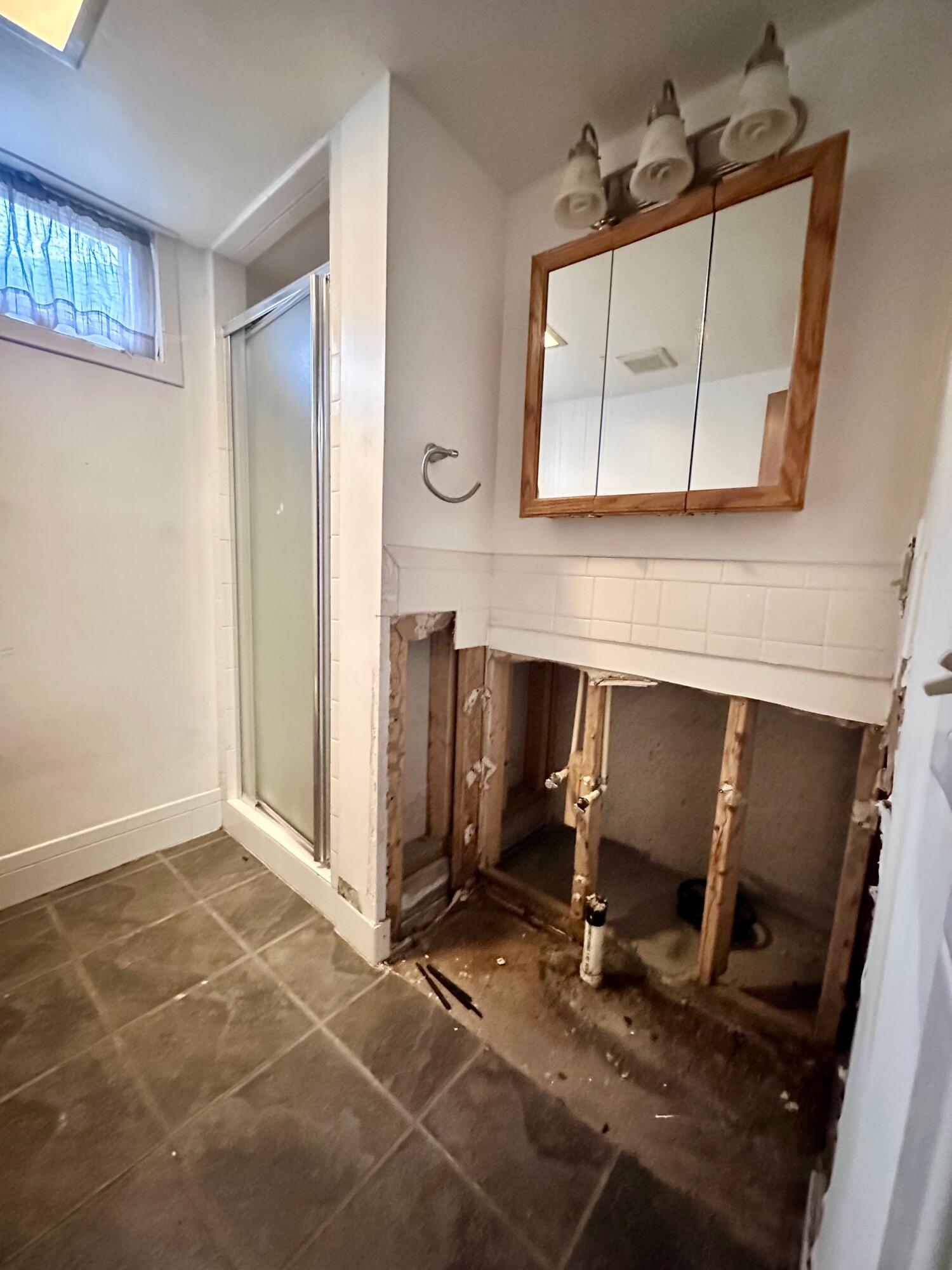 1057 E Stanford Street