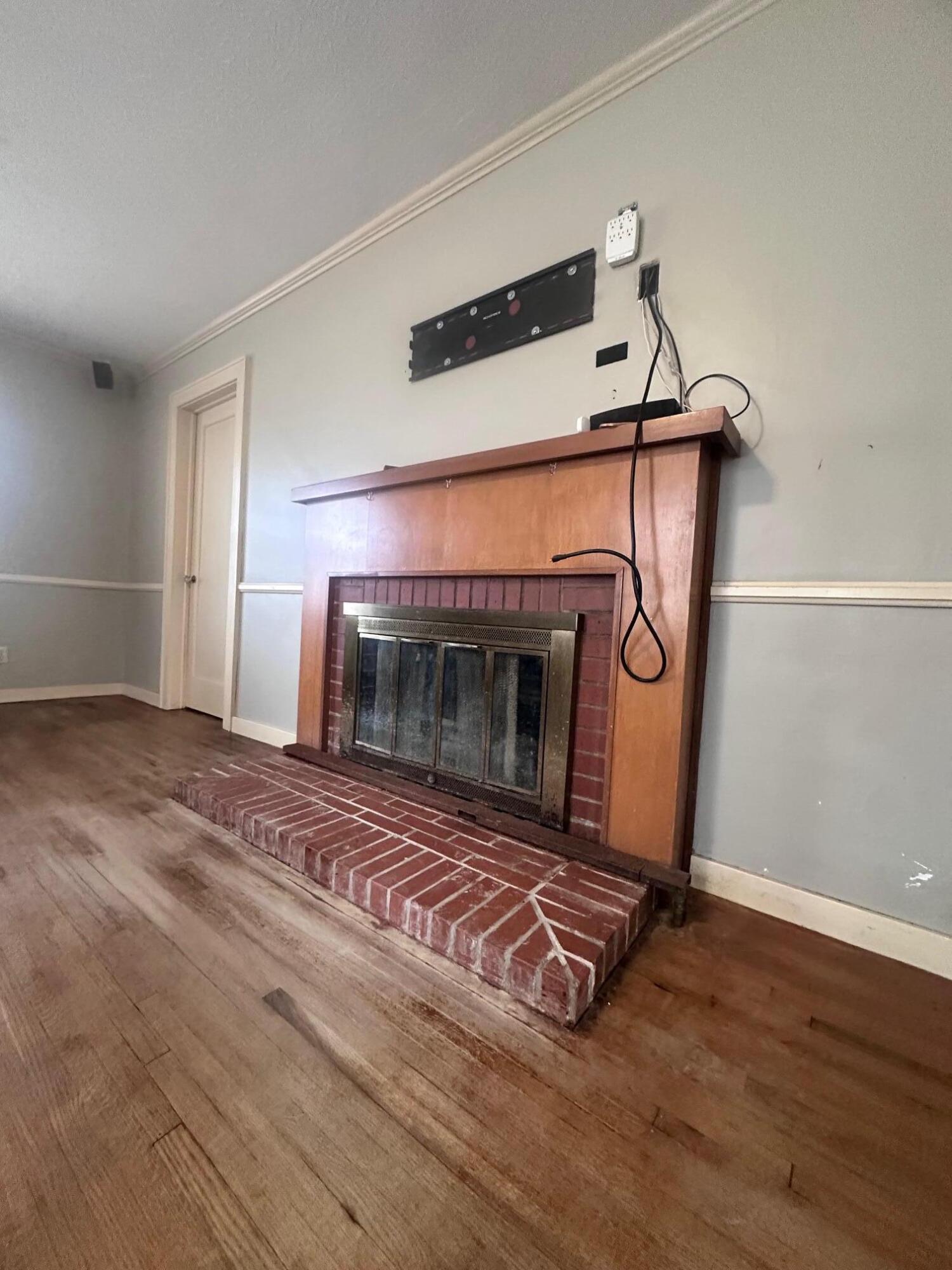 1057 E Stanford Street