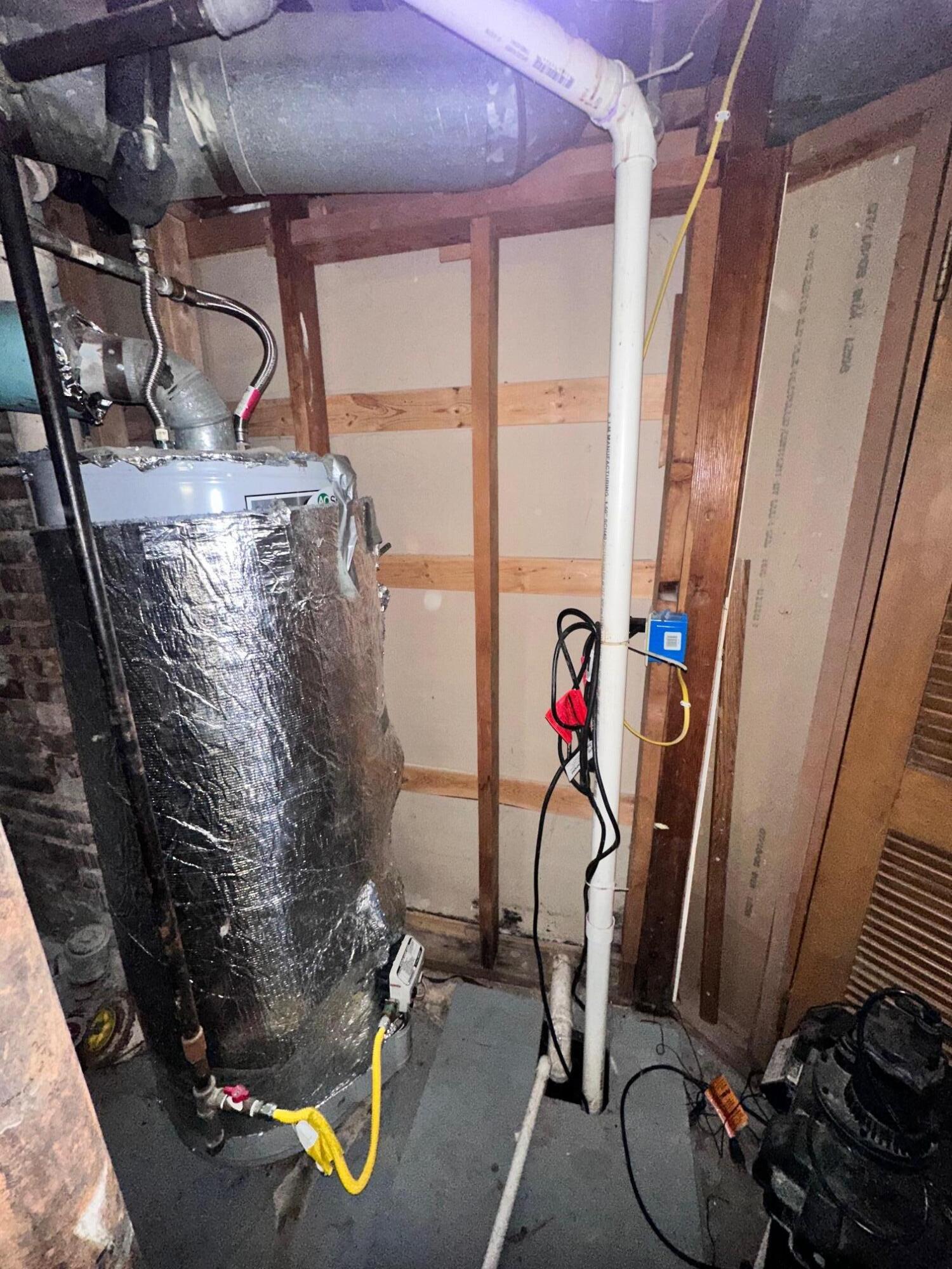 1057 E Stanford Street