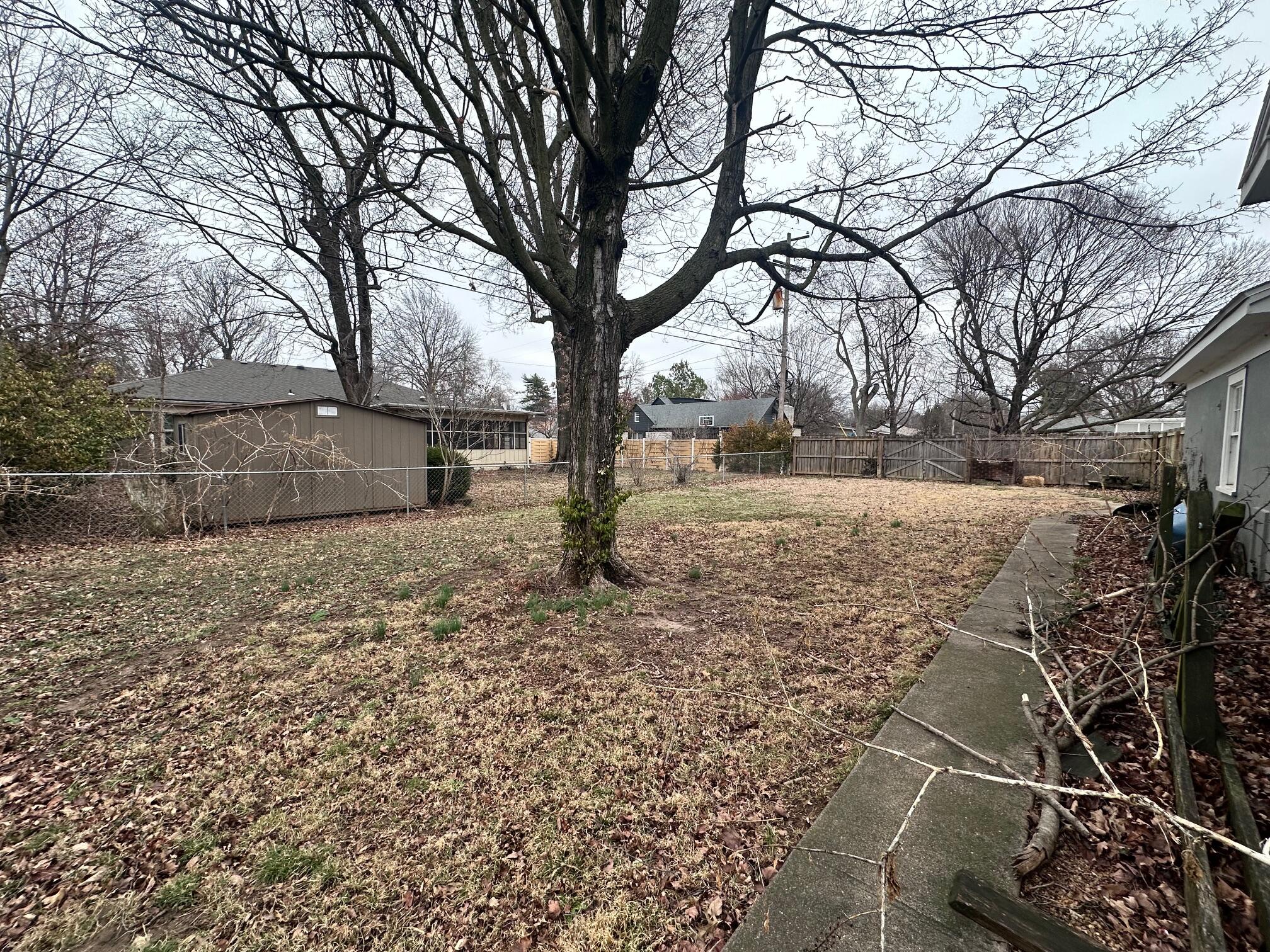 1057 E Stanford Street