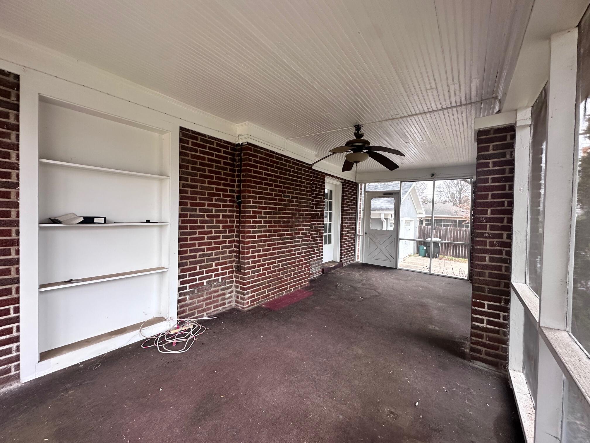 1057 E Stanford Street