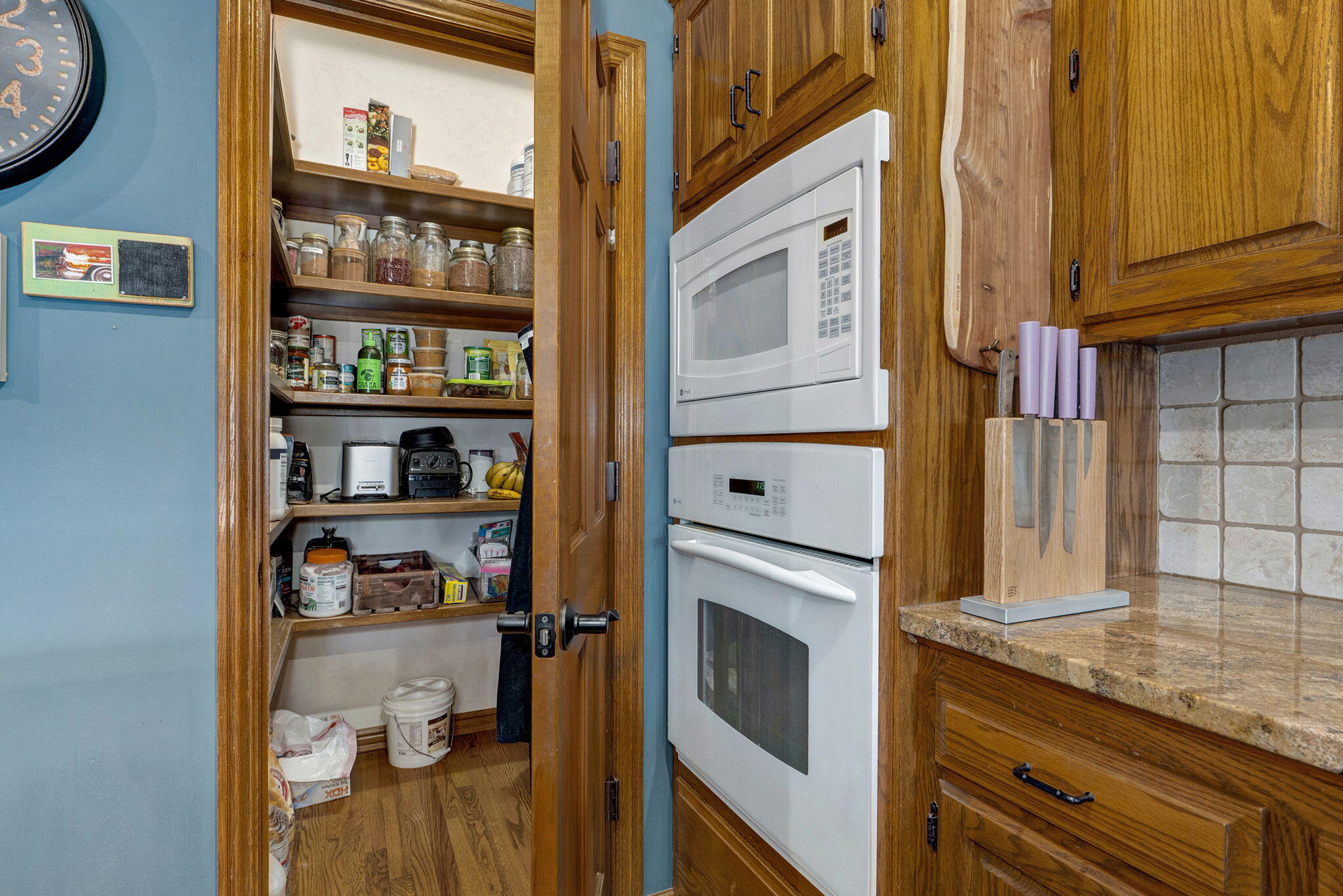 4037 S State Highway J