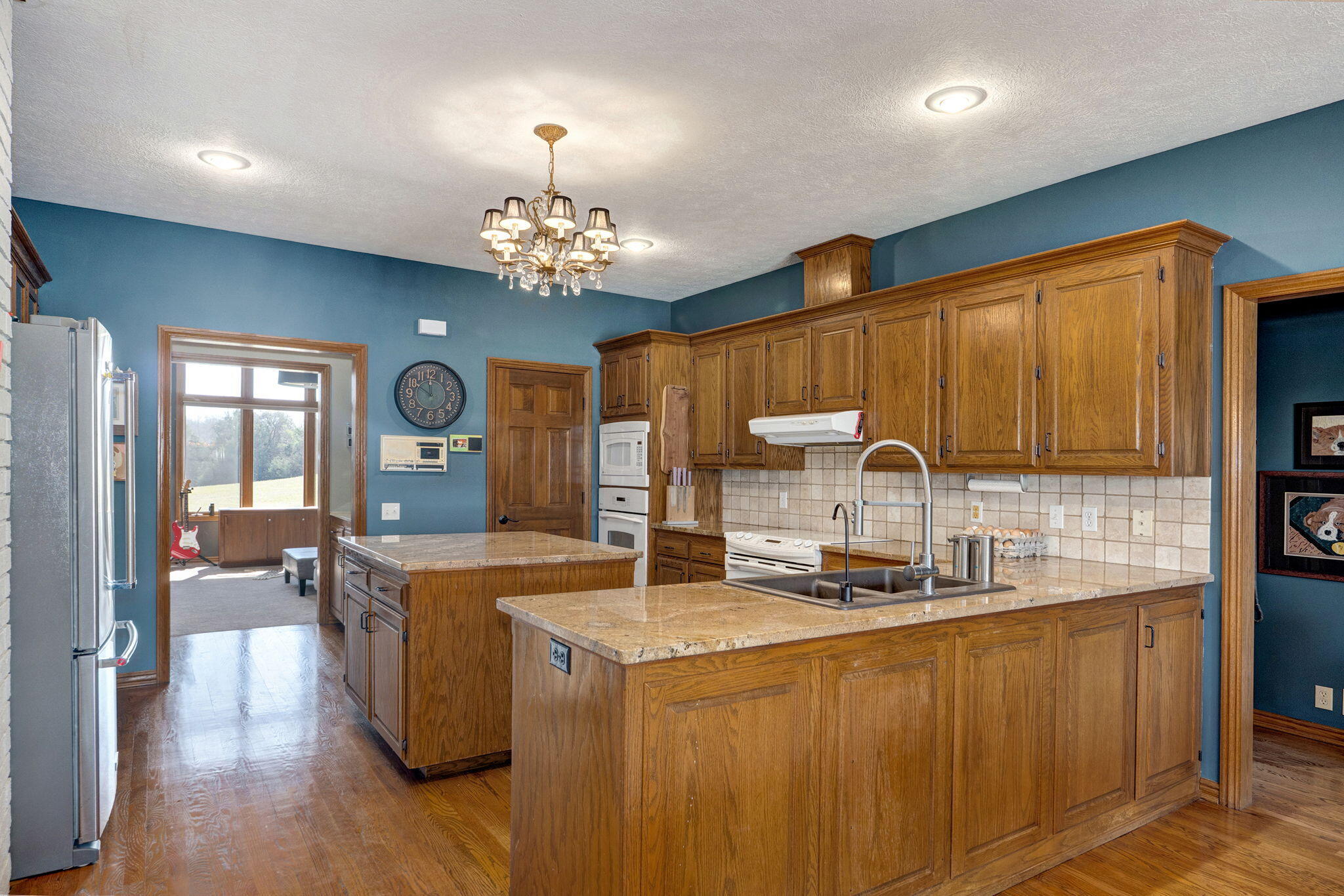 4037 S State Highway J