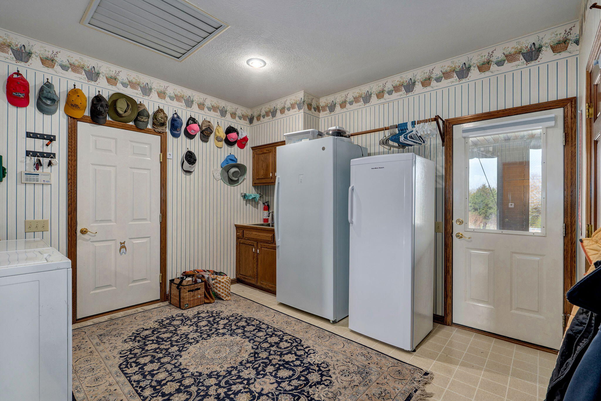 4037 S State Highway J