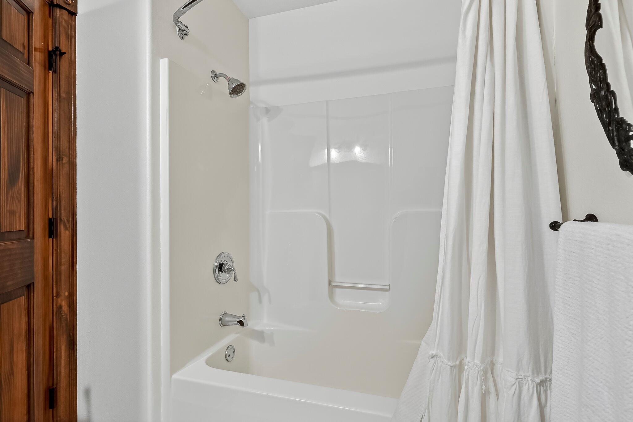 2348 S Farm Road 111