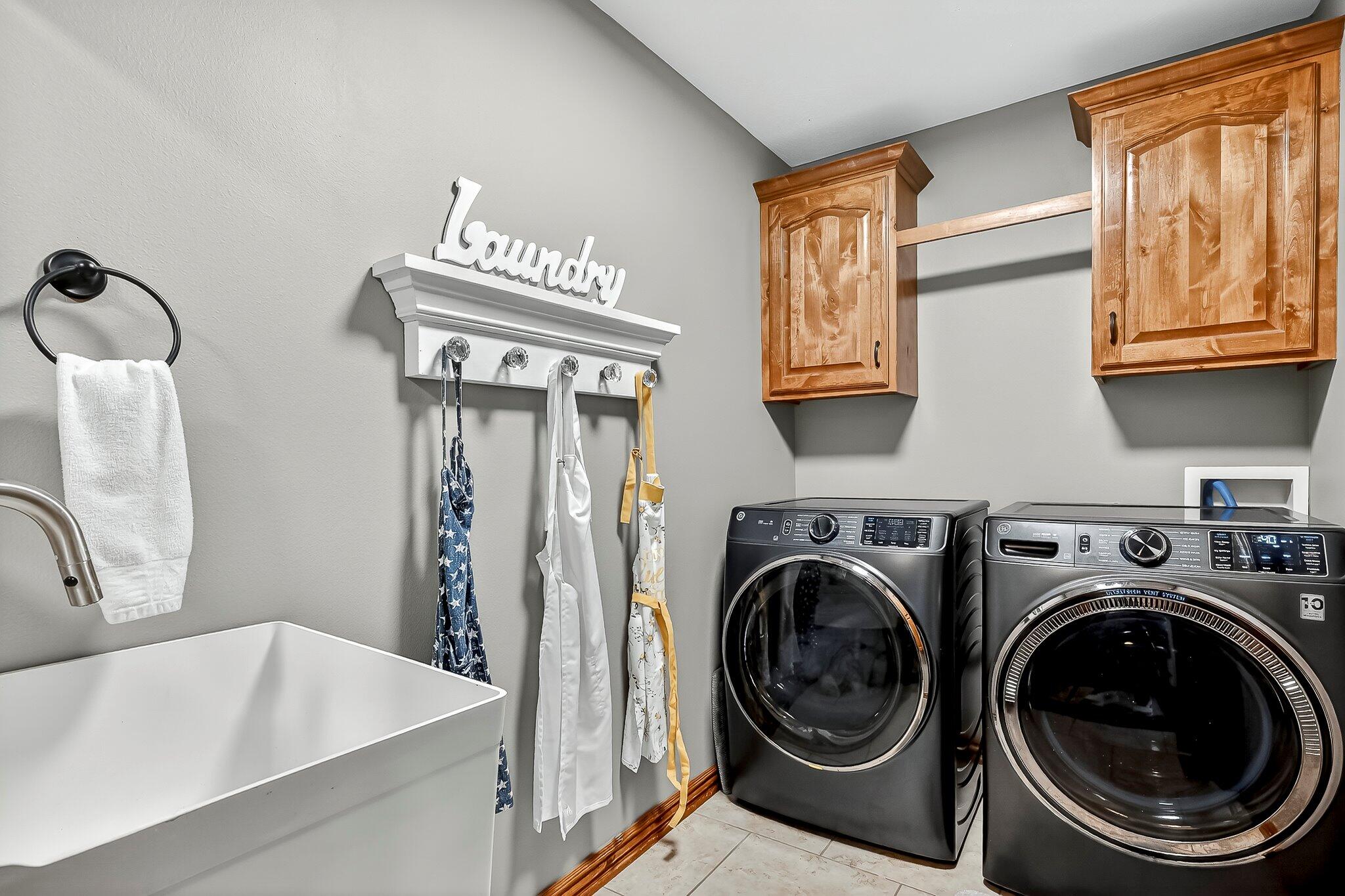 2348 S Farm Road 111