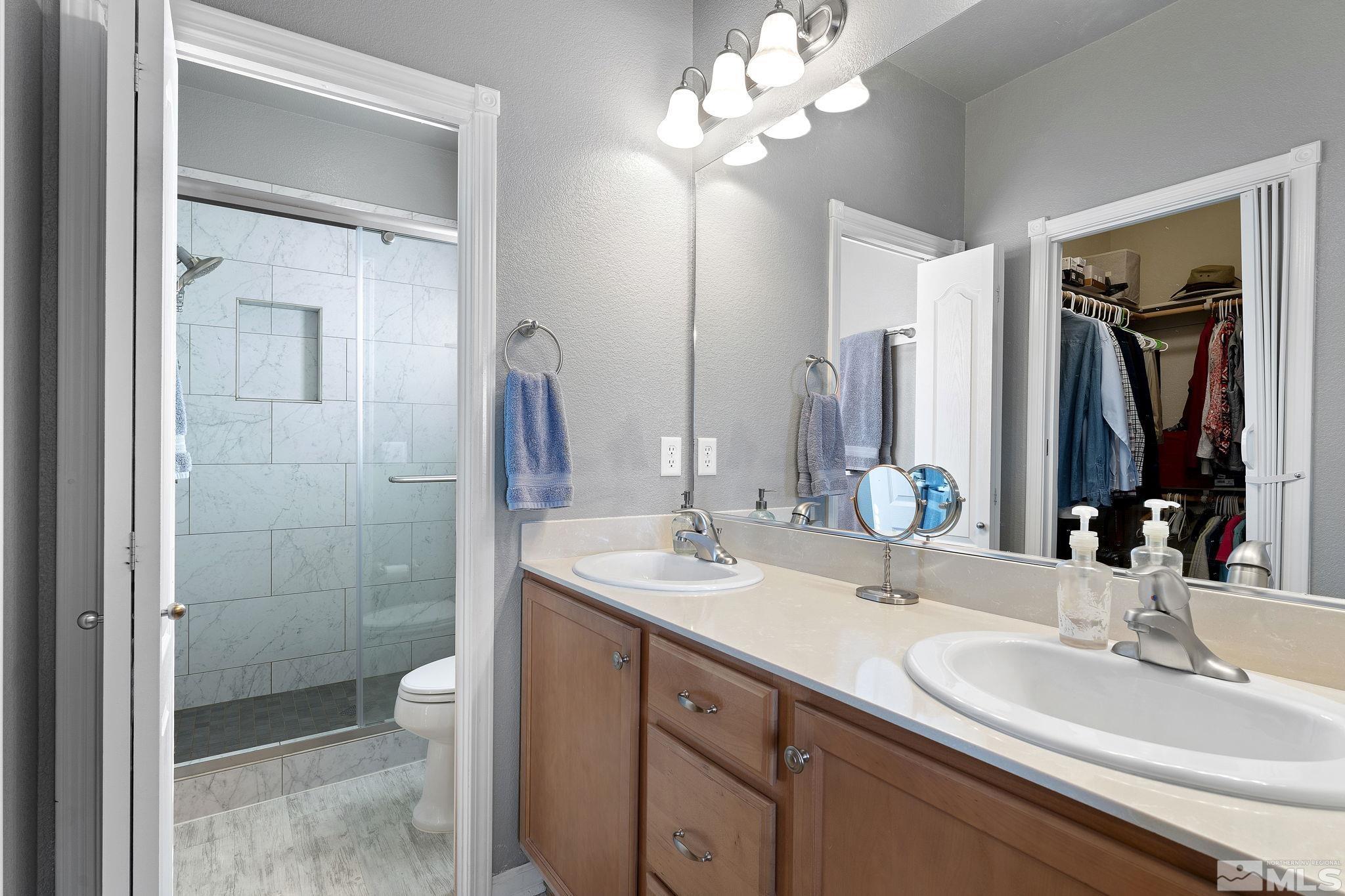 5505 Desert Dreams Drive