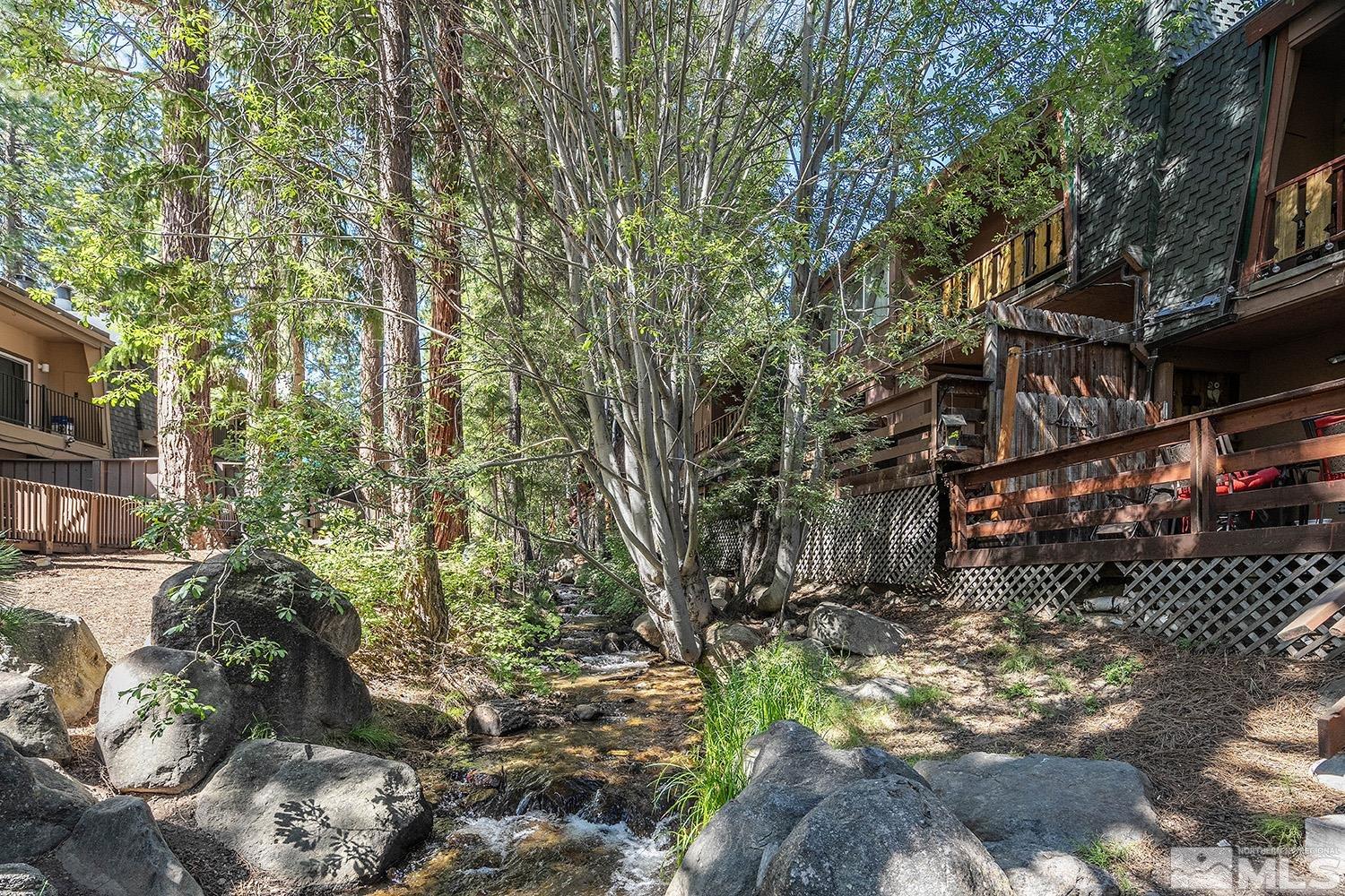 845 Southwood Blvd Unit: 12