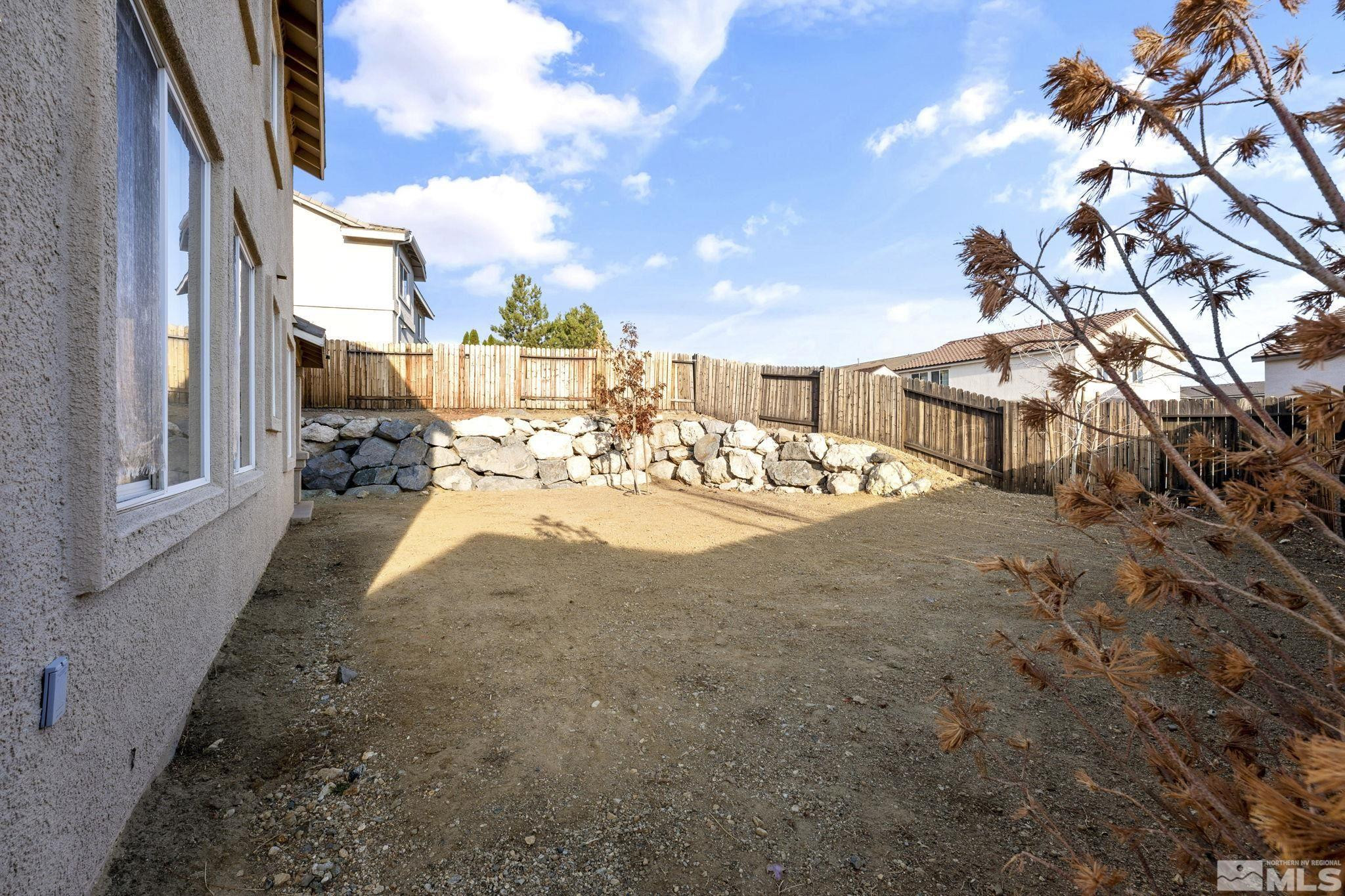 7460 Hunter Glen Drive