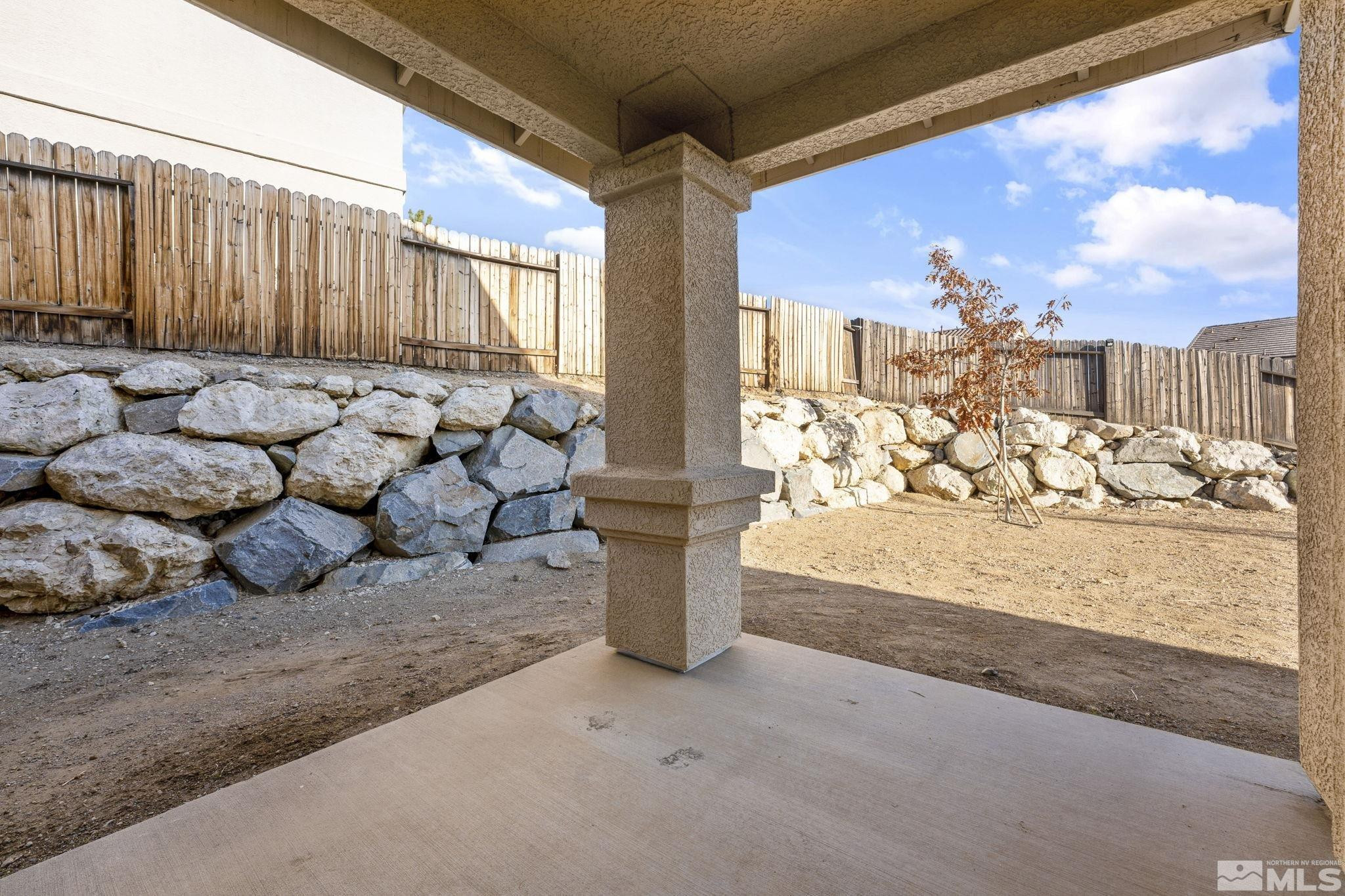 7460 Hunter Glen Drive