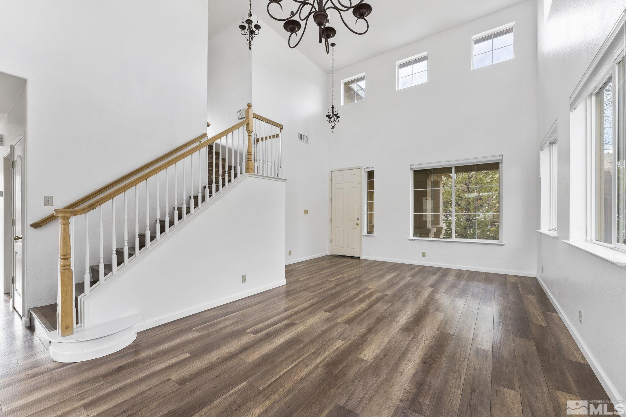 7460 Hunter Glen Drive