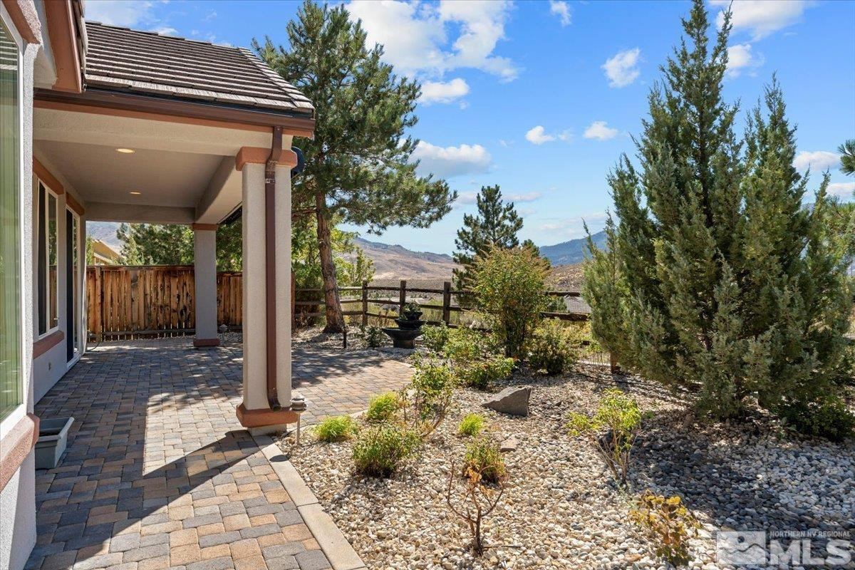 1685 Ashland Bluff Way