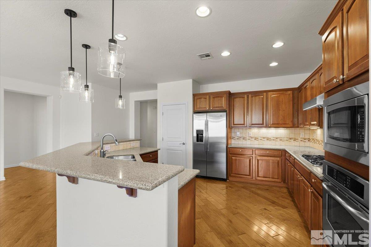 1685 Ashland Bluff Way