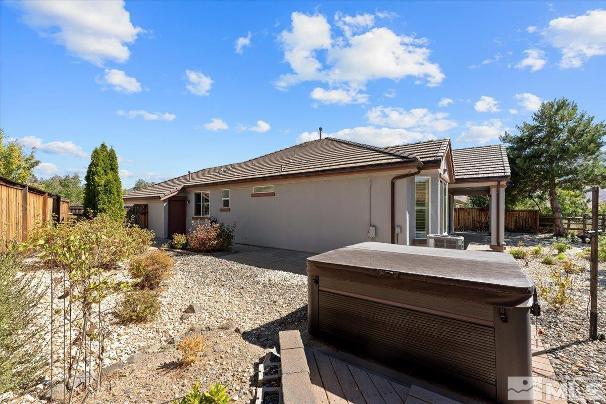 1685 Ashland Bluff Way