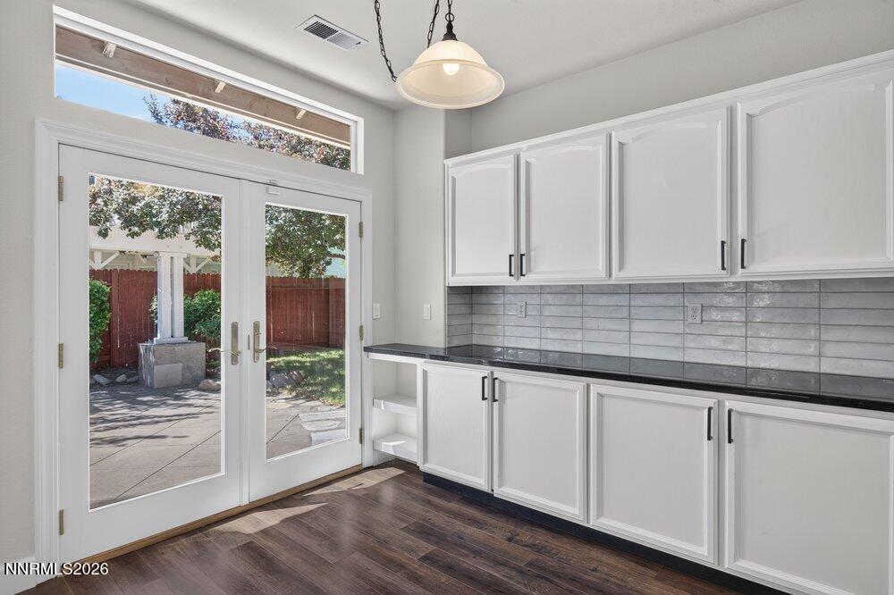 9515 Comanche Moon Drive