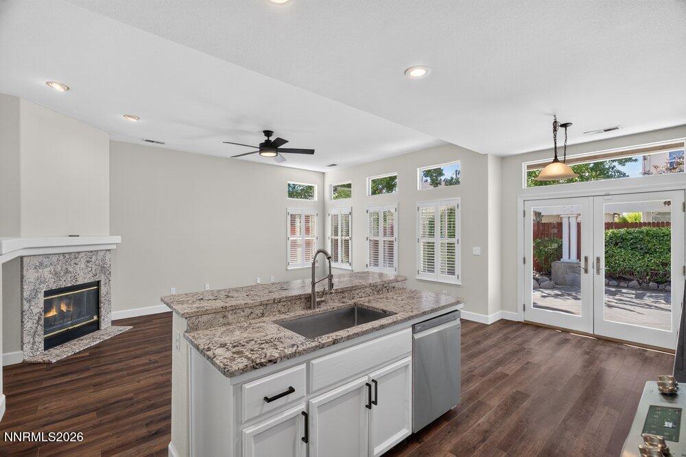 9515 Comanche Moon Drive